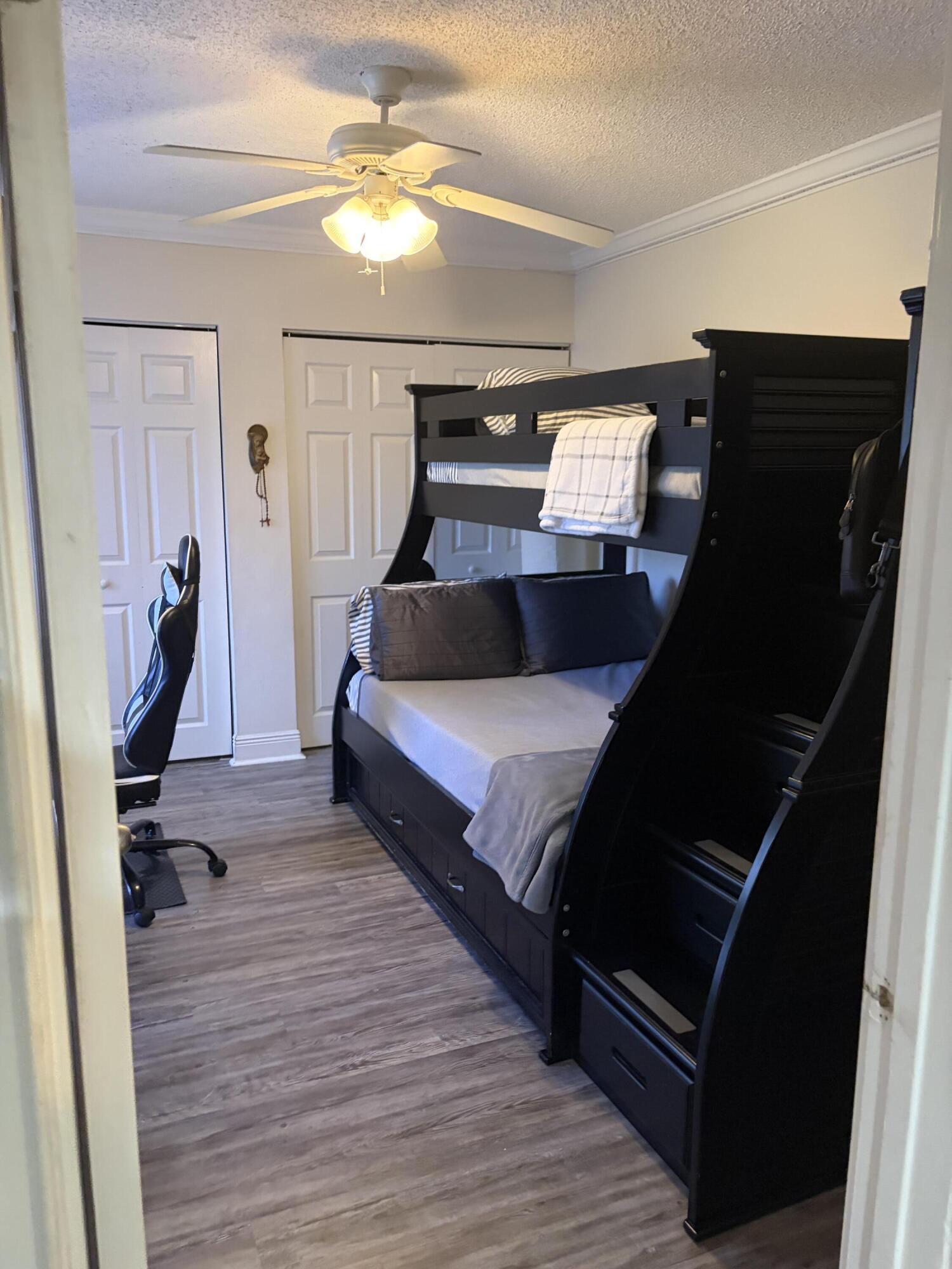 secondary bedroom