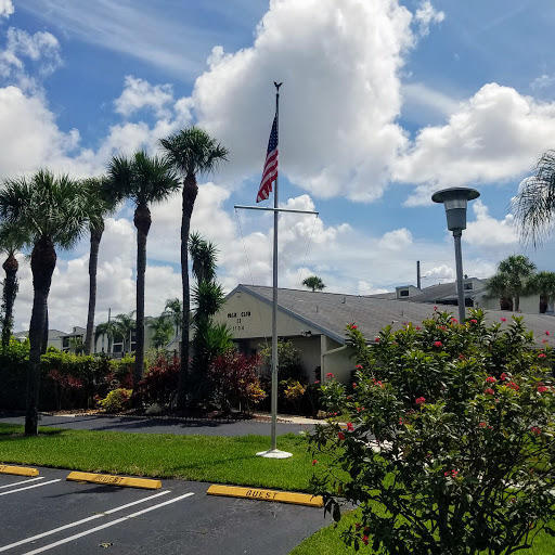 Clubhouse Parking
