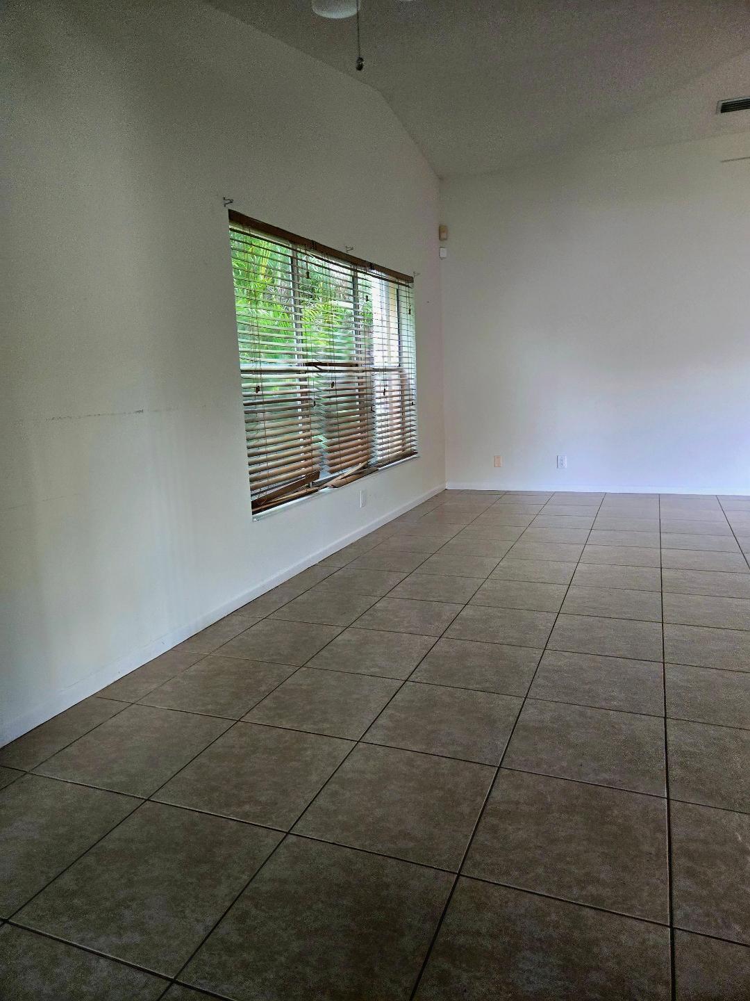 Living Area Living Area