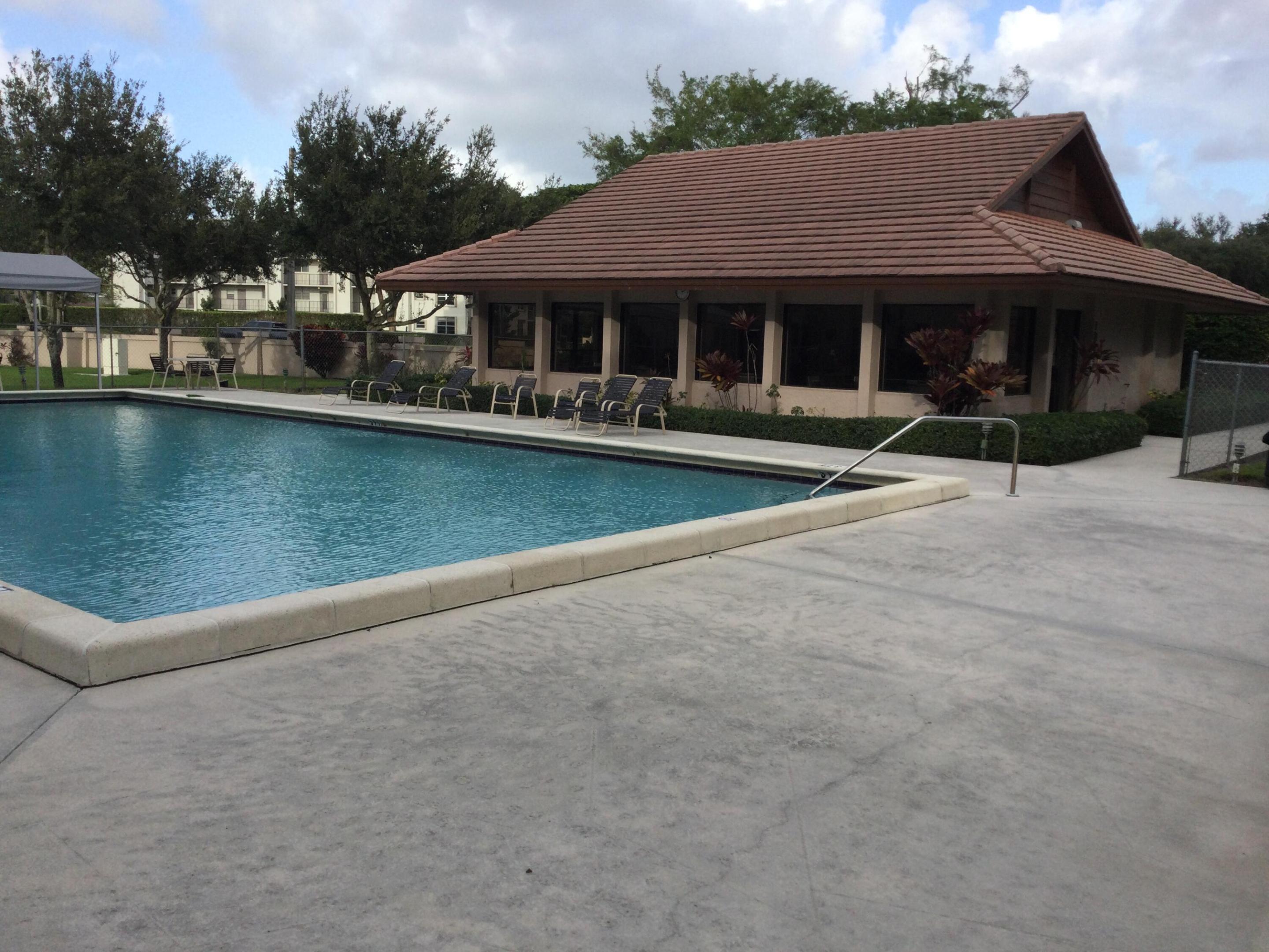 SABAL PALM POOL SABAL PALM POOL