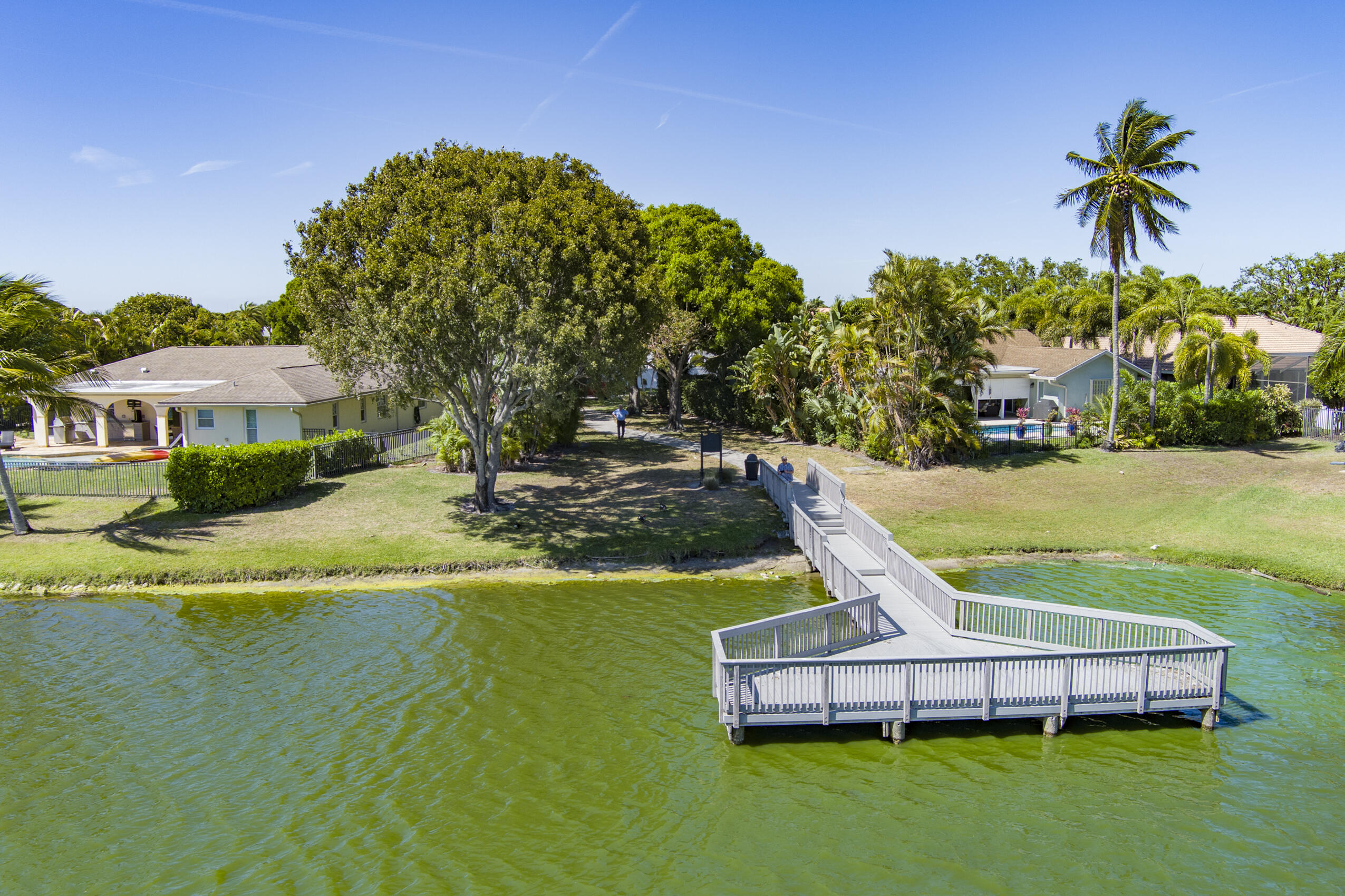 Pheasant Walk Community Dock