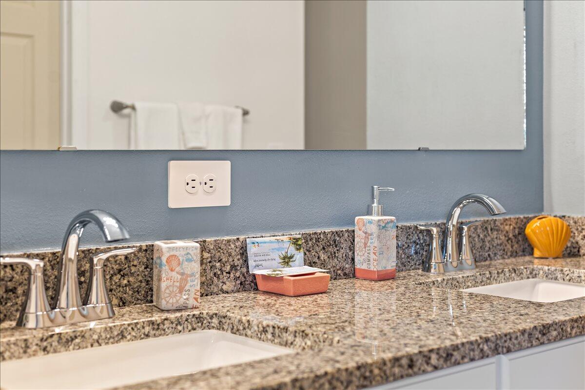 28-Bathroom- Detail Shot