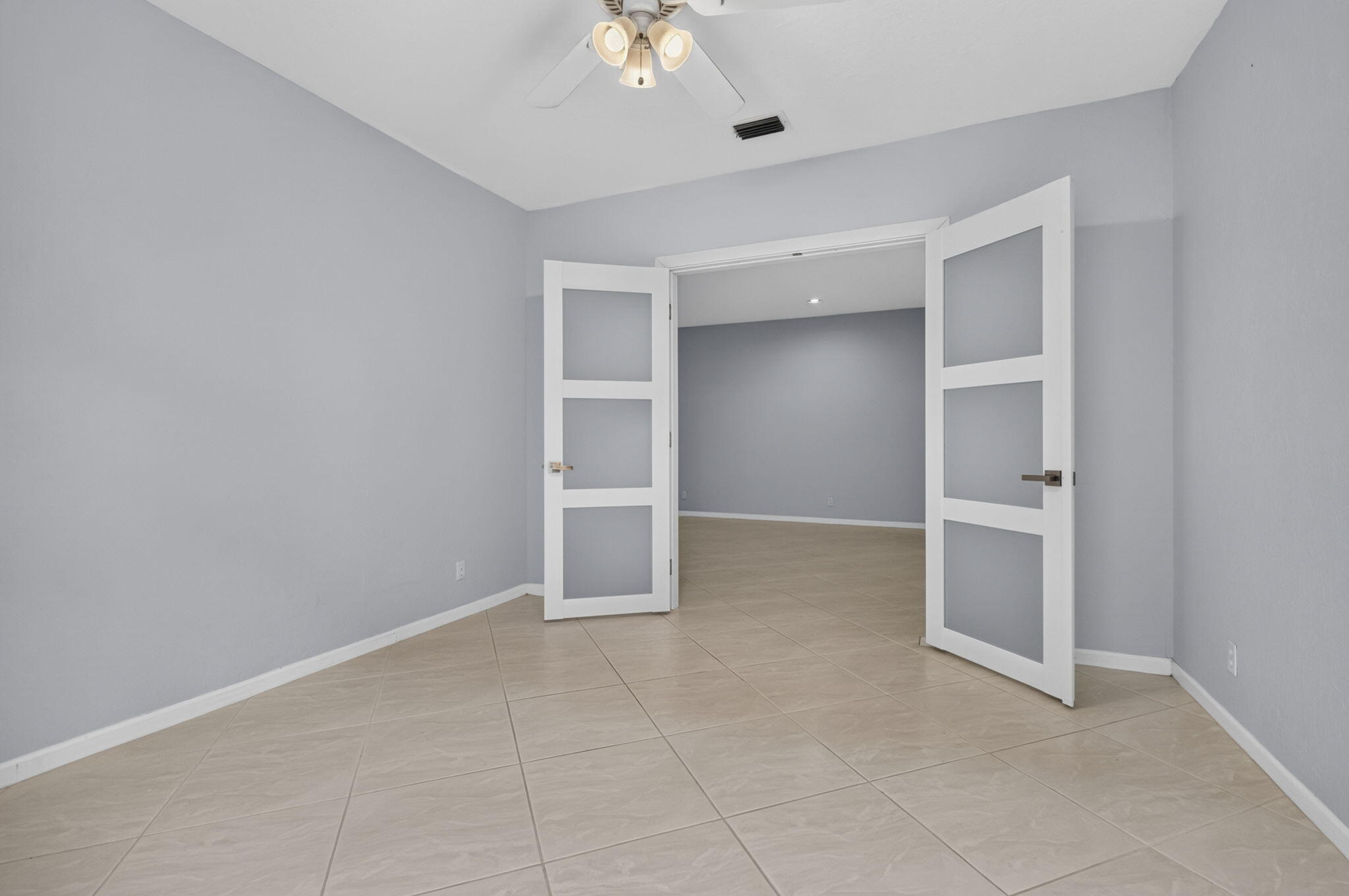 29-web-or-mls-BS1A0622