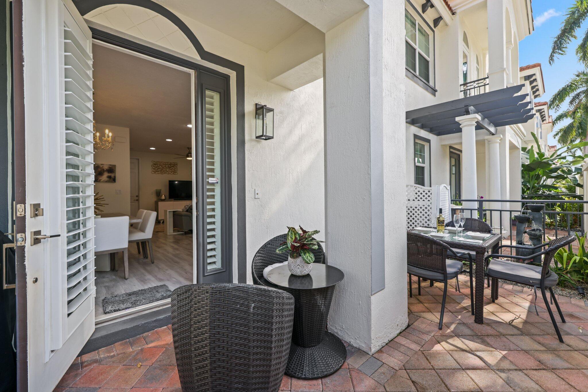 3112 Waterside Circle - 23.jpg-SMALL
