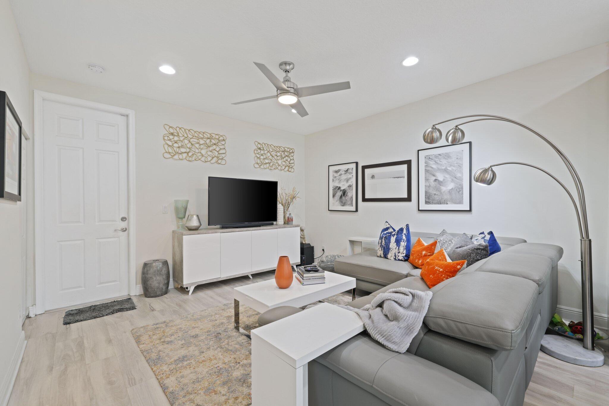 3112 Waterside Circle - 4.jpg-SMALL 3112 Waterside Circle - 4.jpg-SMALL