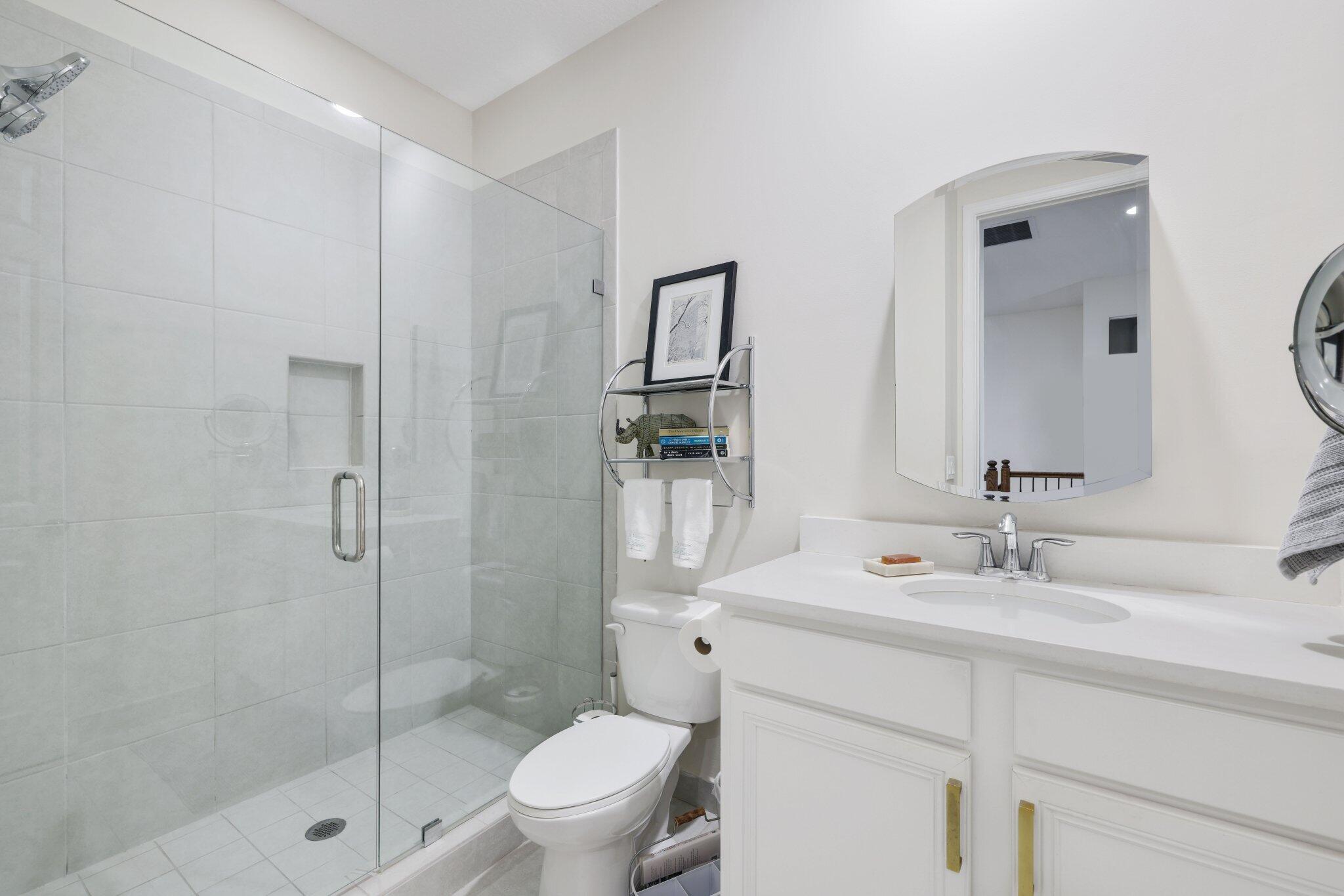 3112 Waterside Circle - 32.jpg-SMALL