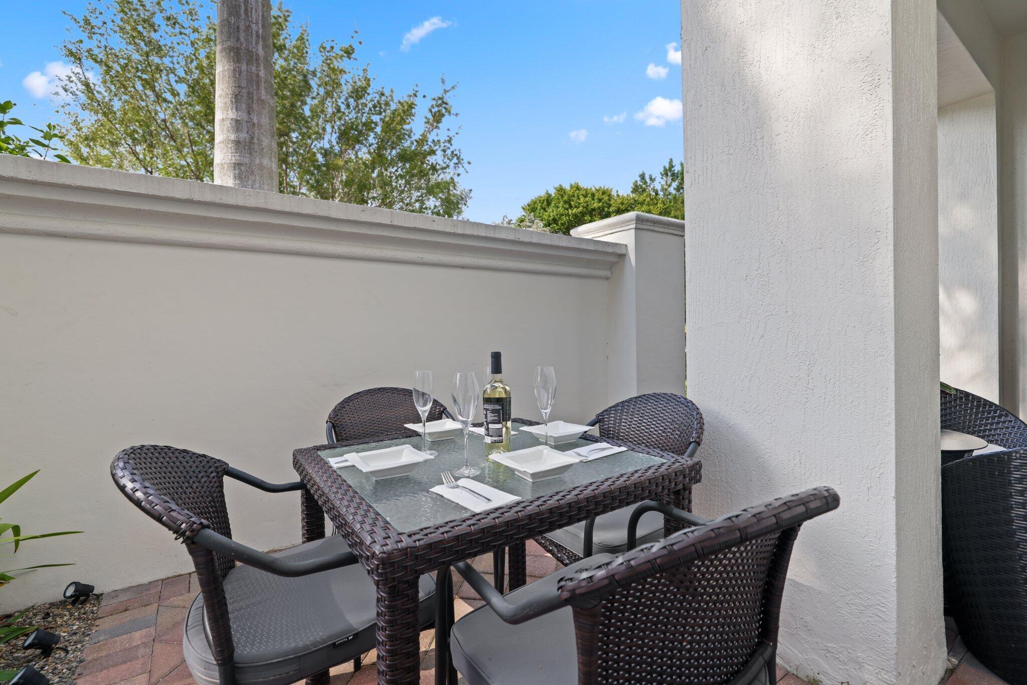 3112 Waterside Circle - 25.jpg-SMALL