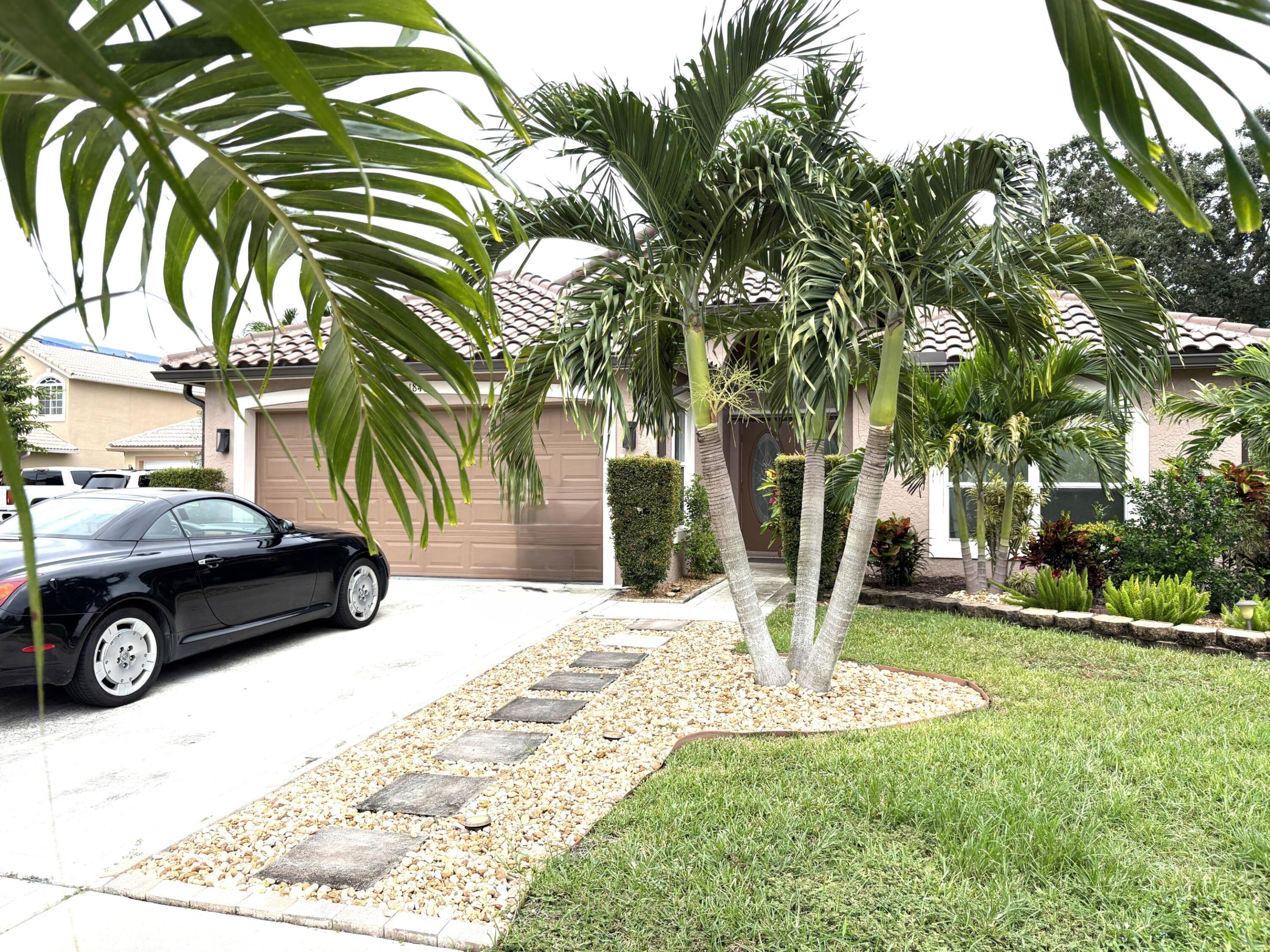 Lushy landscaping