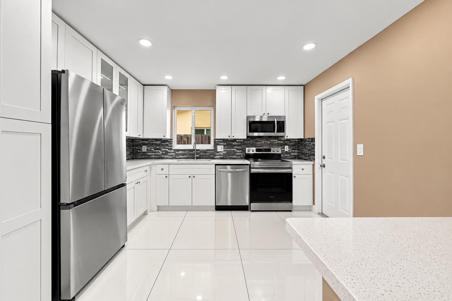 Modern White Cabinet Kitchen Interior Modern White Cabinet Kitchen Interior