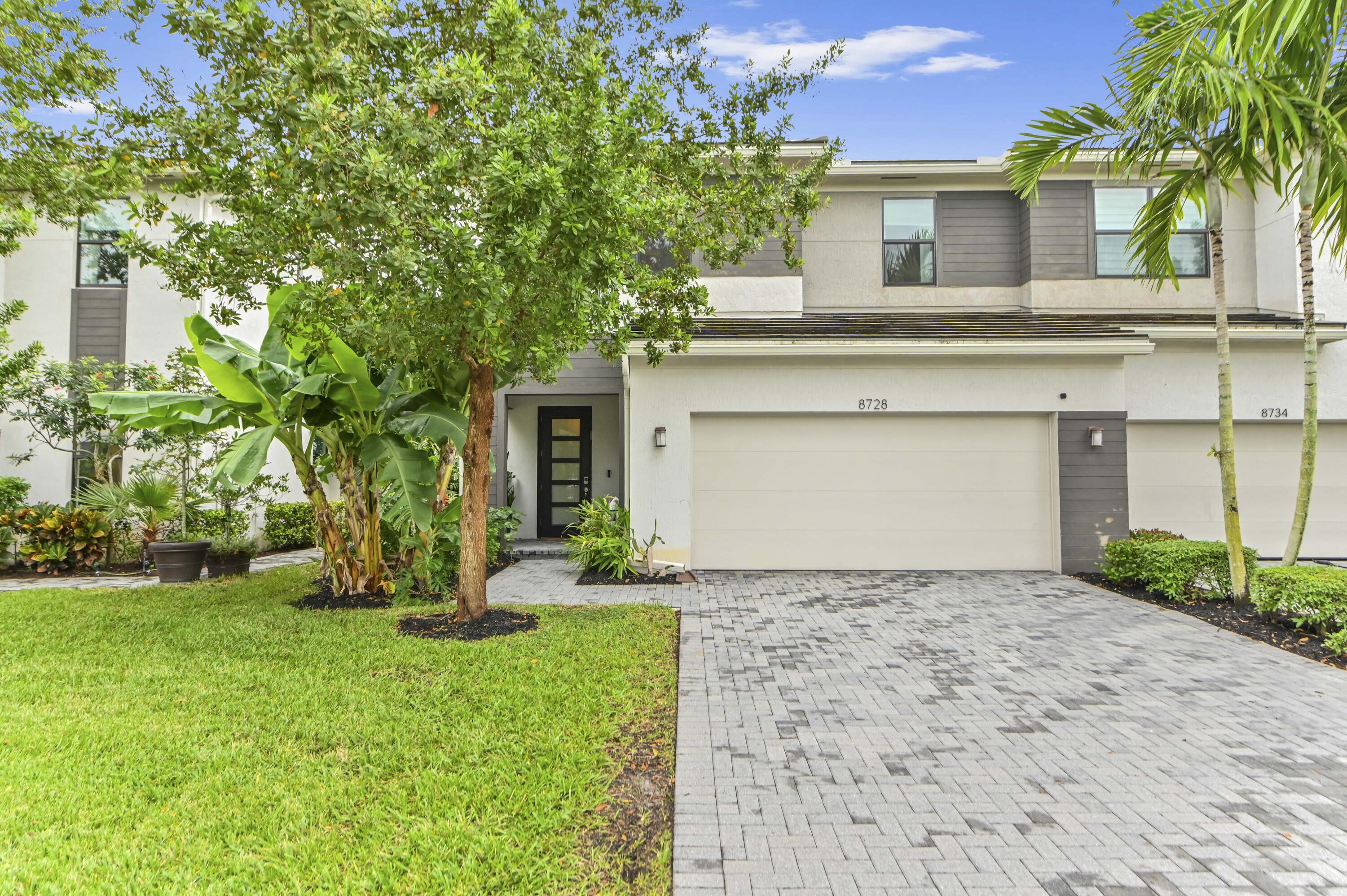 Flat Tile Roof - Maintenance Fee includes Landscaping, irrigation, mulching, exterior painting, roof cleaning and entry gate