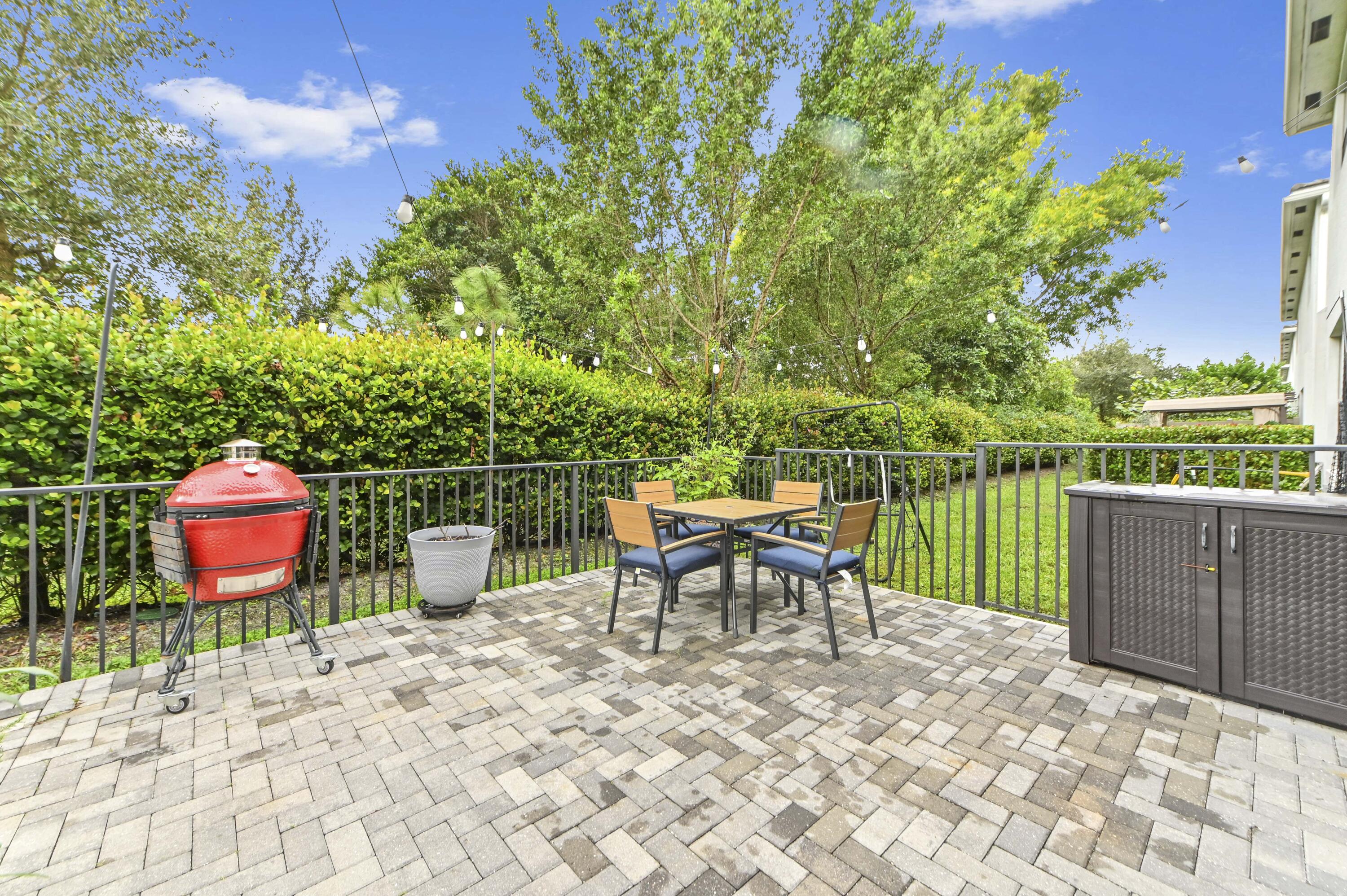Fully fenced yard back to County Easement for added privacy