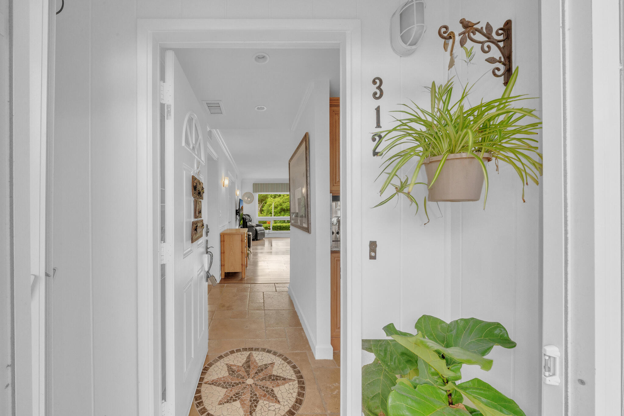 4 Entrance (1)