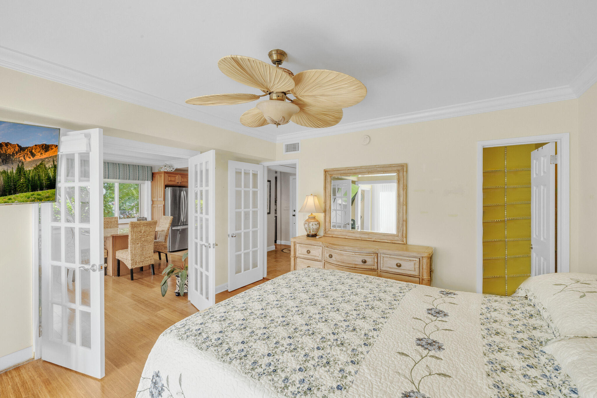 9 Bedroom (2)