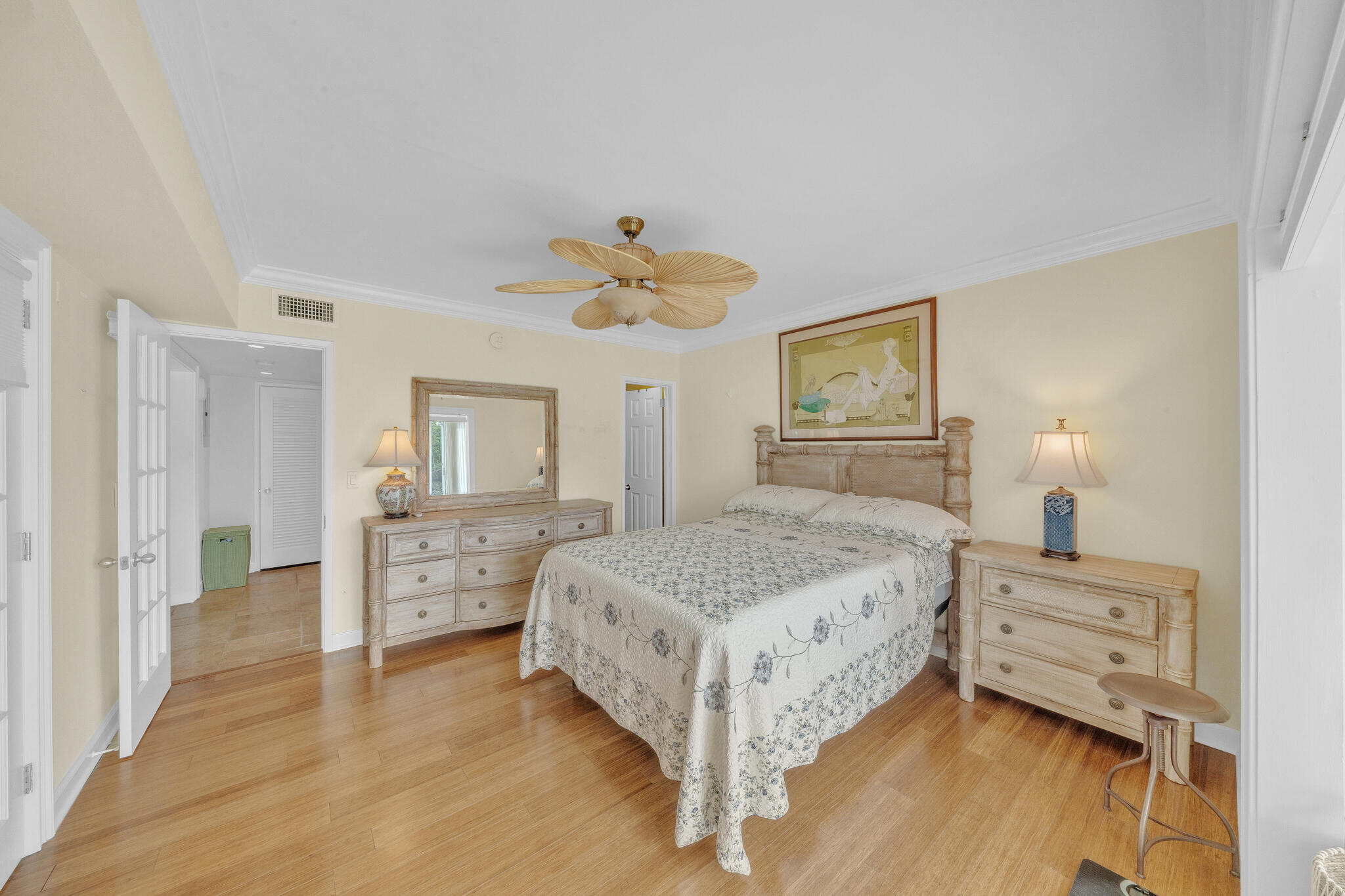 9 Bedroom (1)