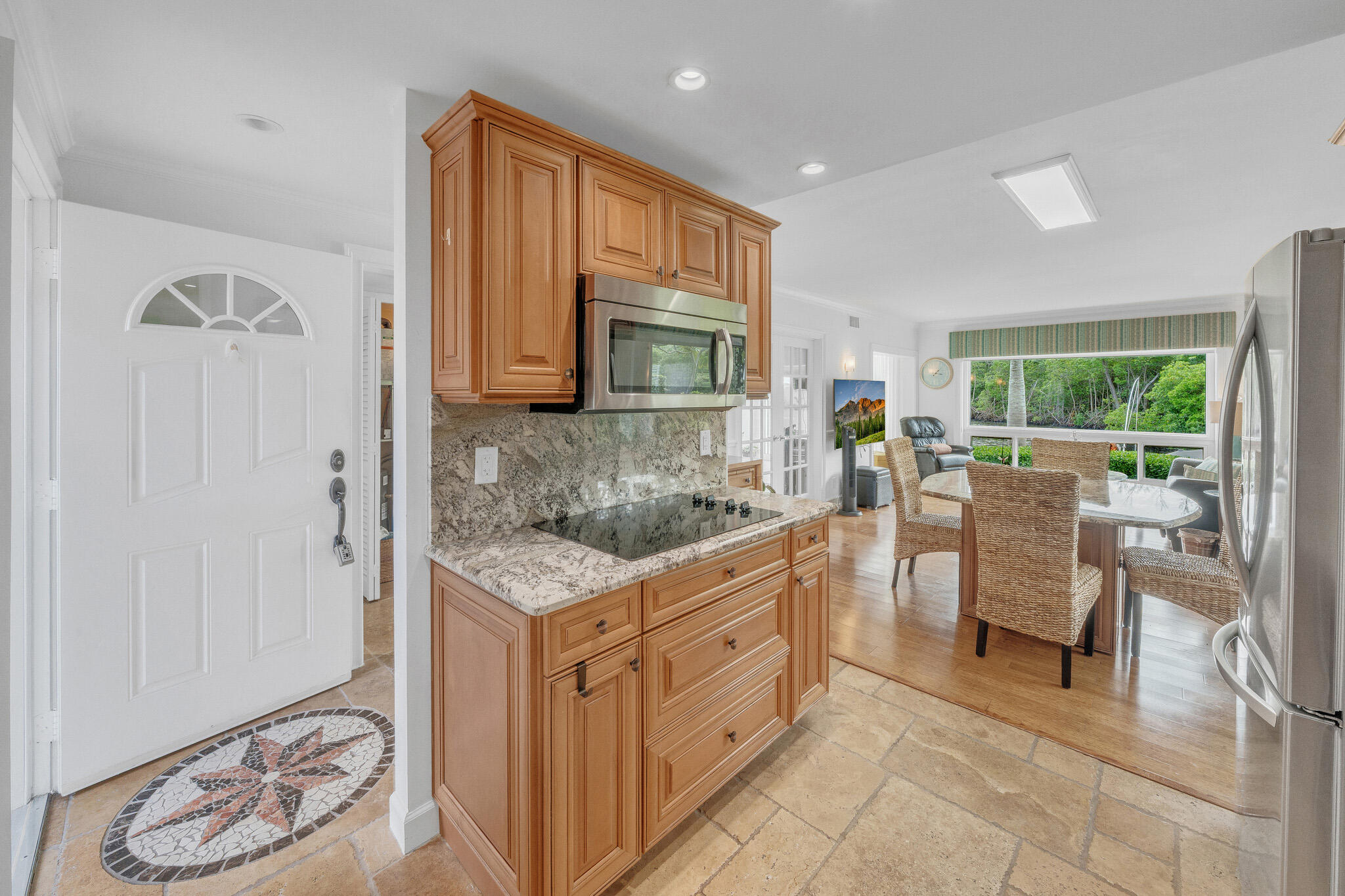 5 Kitchen (3)