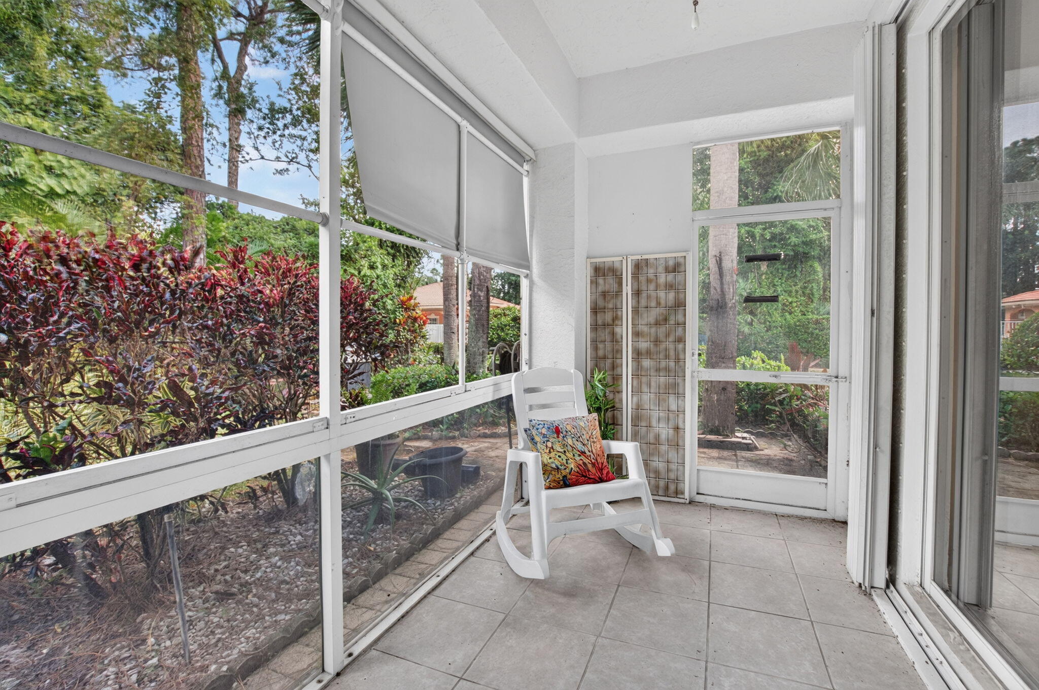Relax & Unwind on Your Screened Lanai