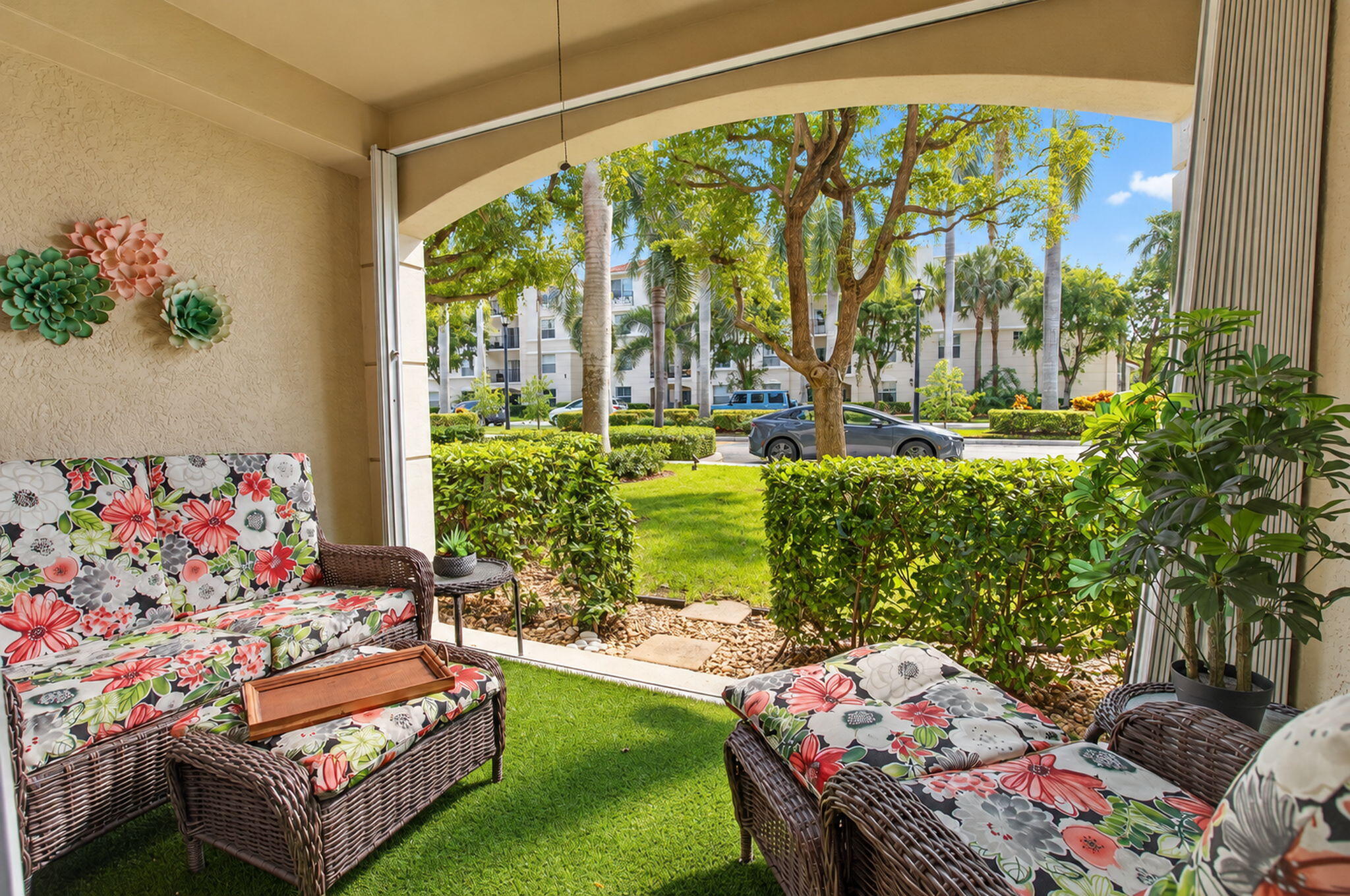 Furnished Patio with Tropical Views