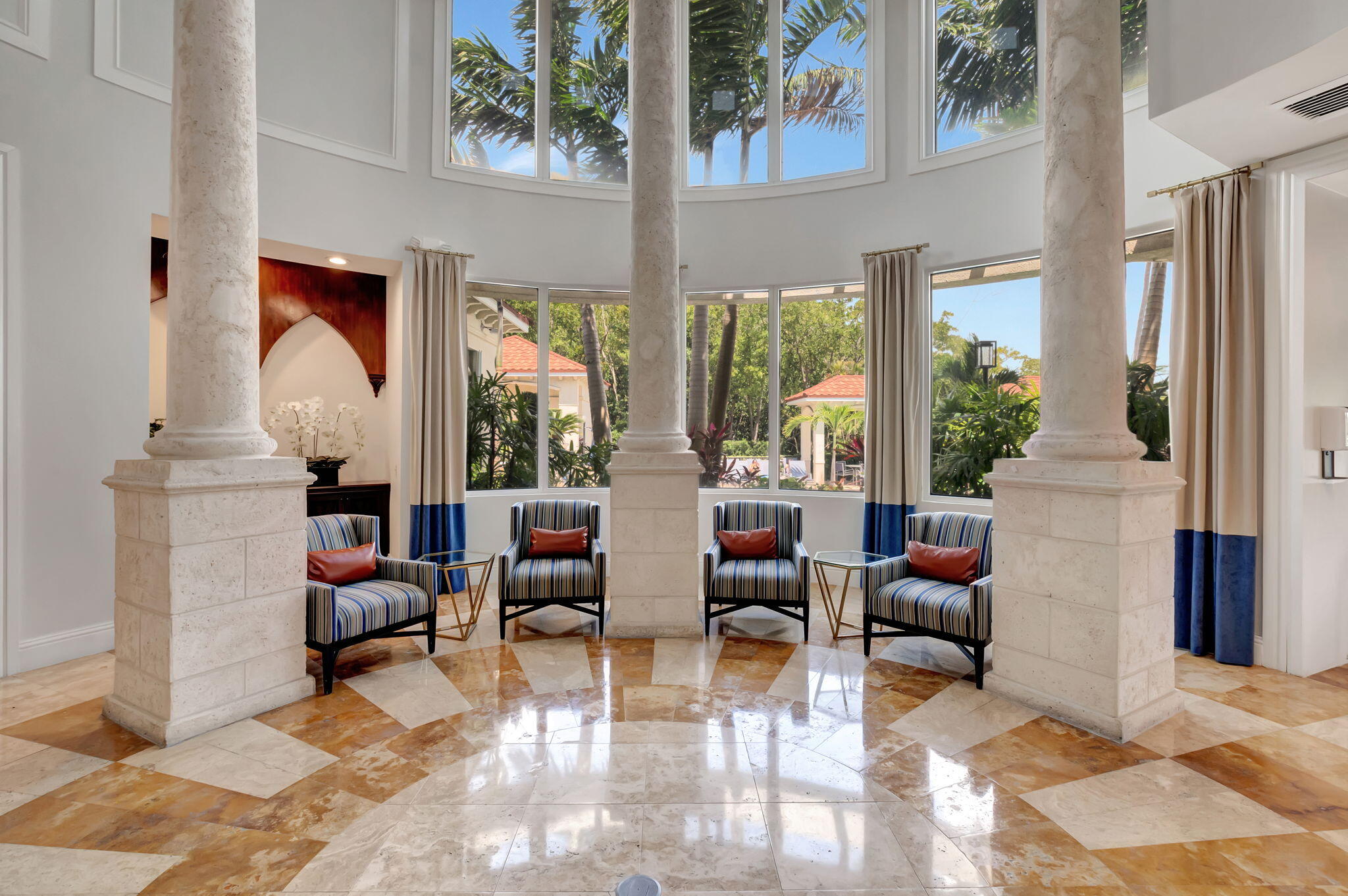 Elegant Clubhouse for Entertaining