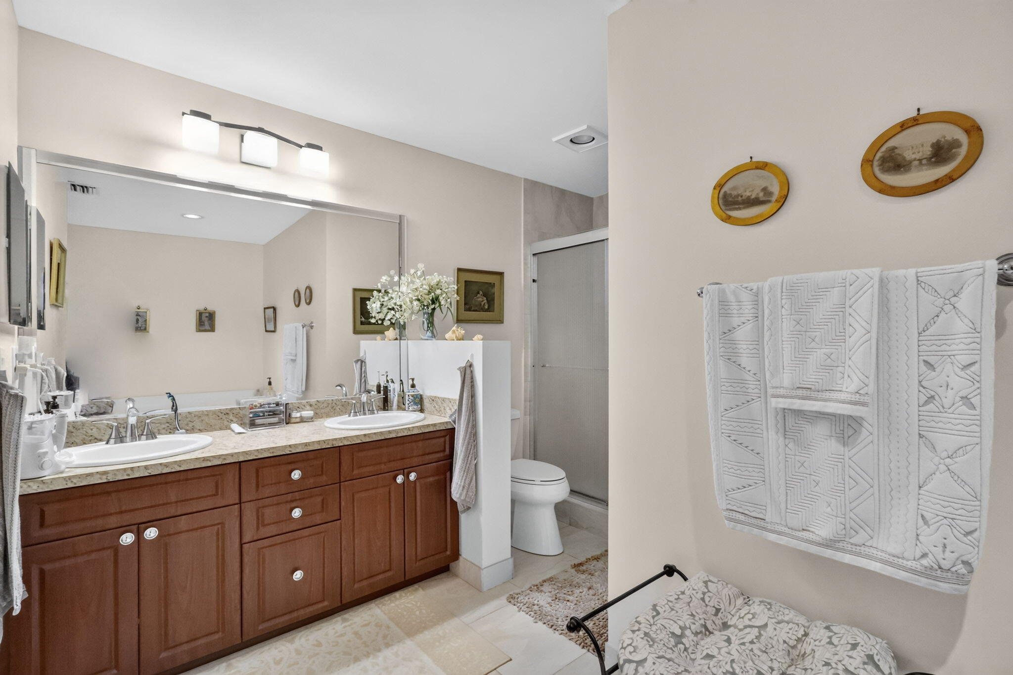Ensuite bath