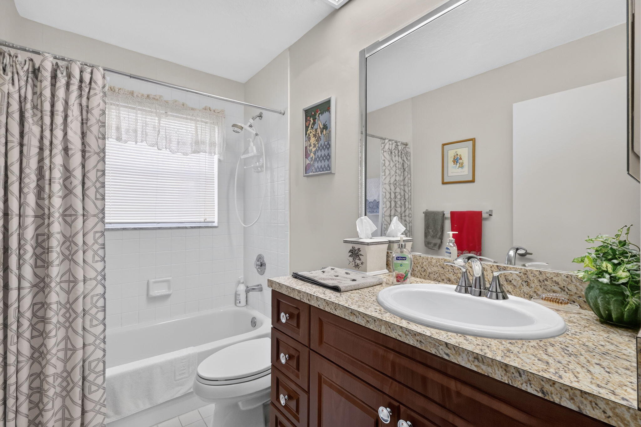 Guest bathroom Guest bathroom