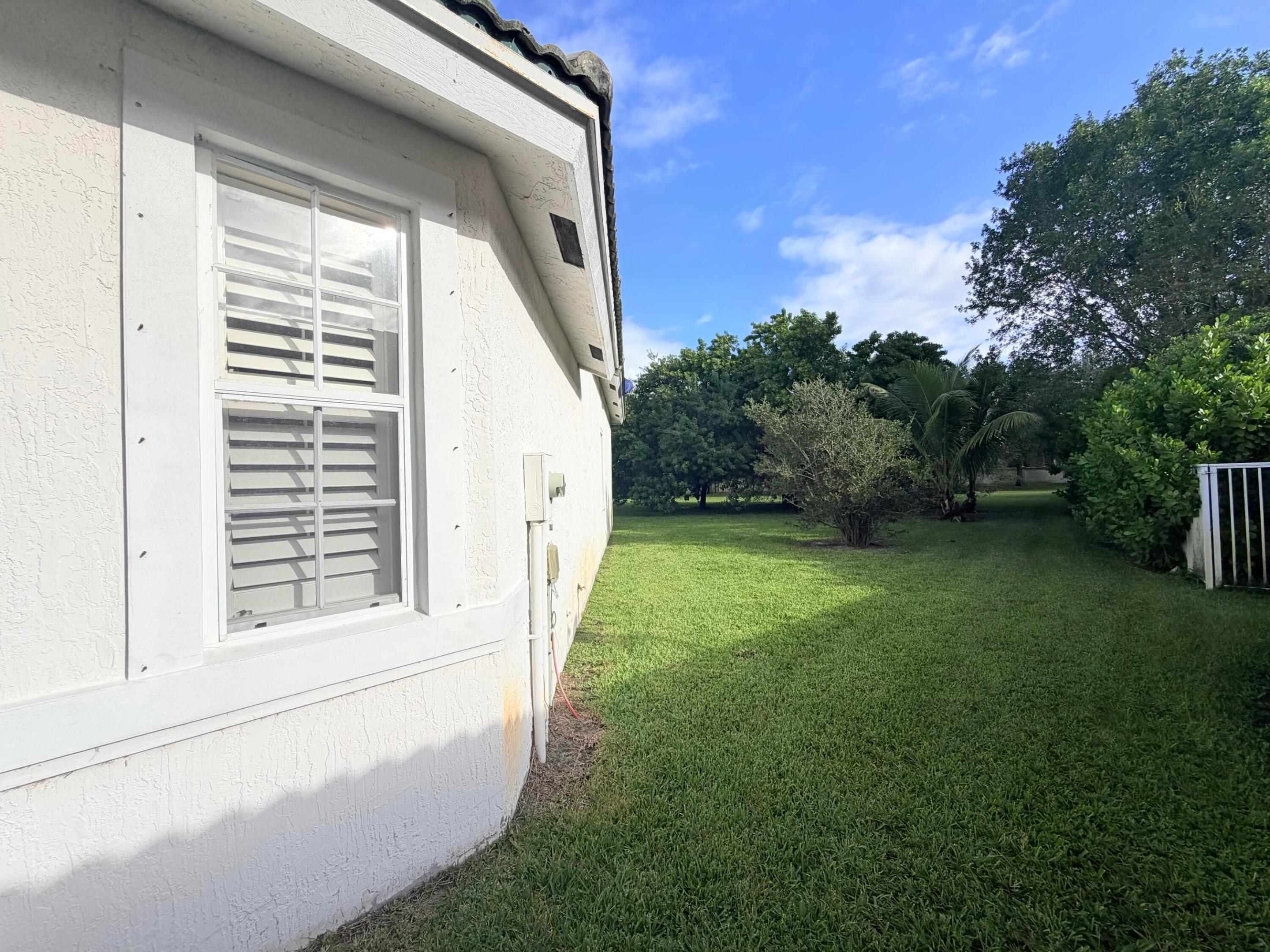 side yard side yard