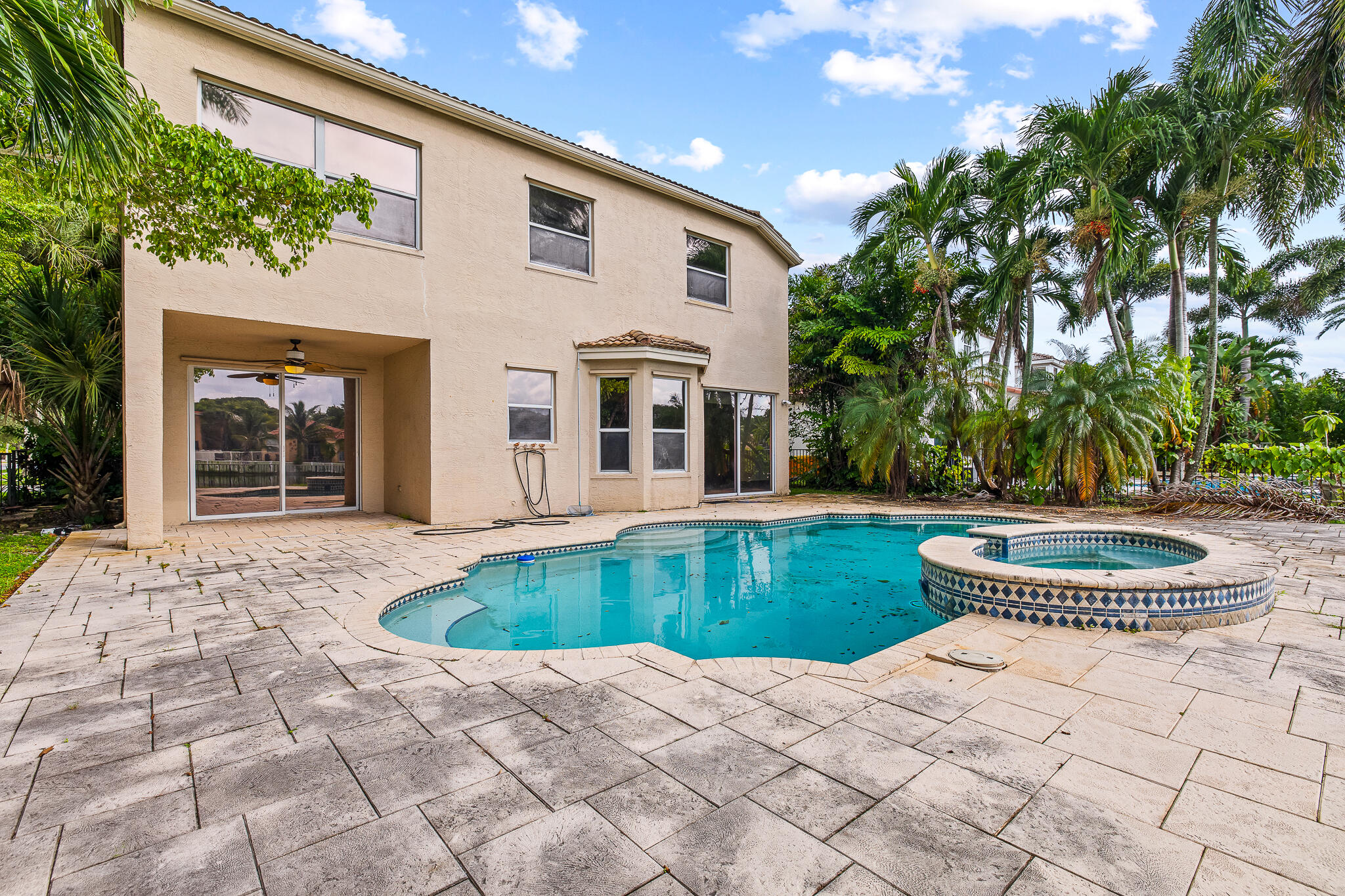 4904 SW 164th Ave Miramar_MLS-8