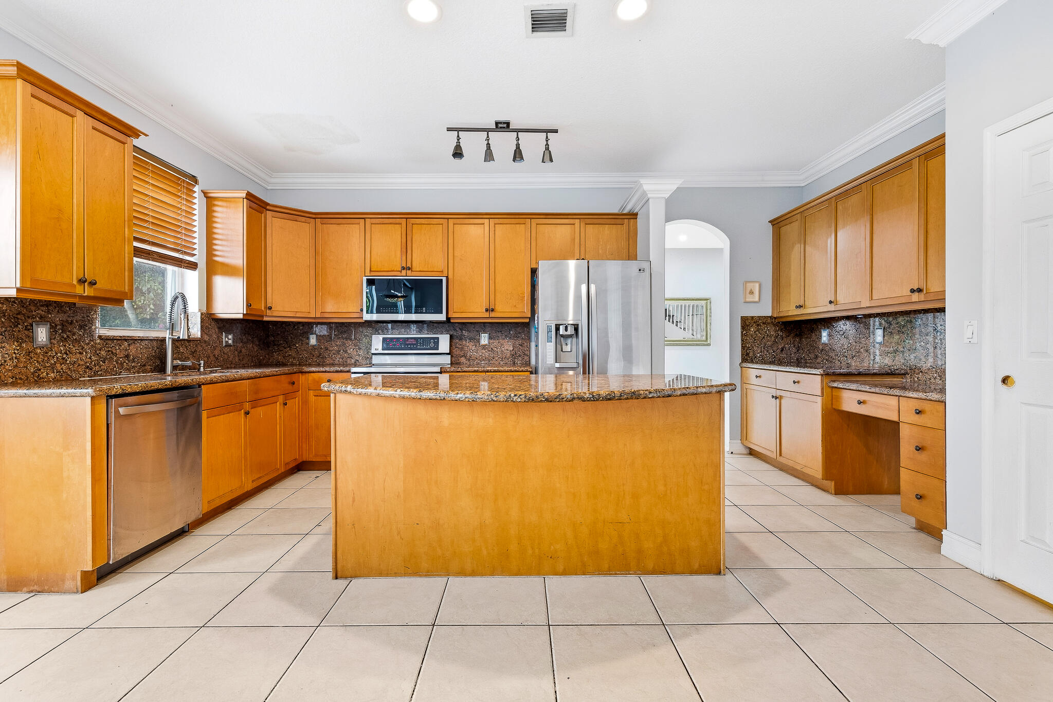 4904 SW 164th Ave Miramar_MLS-24