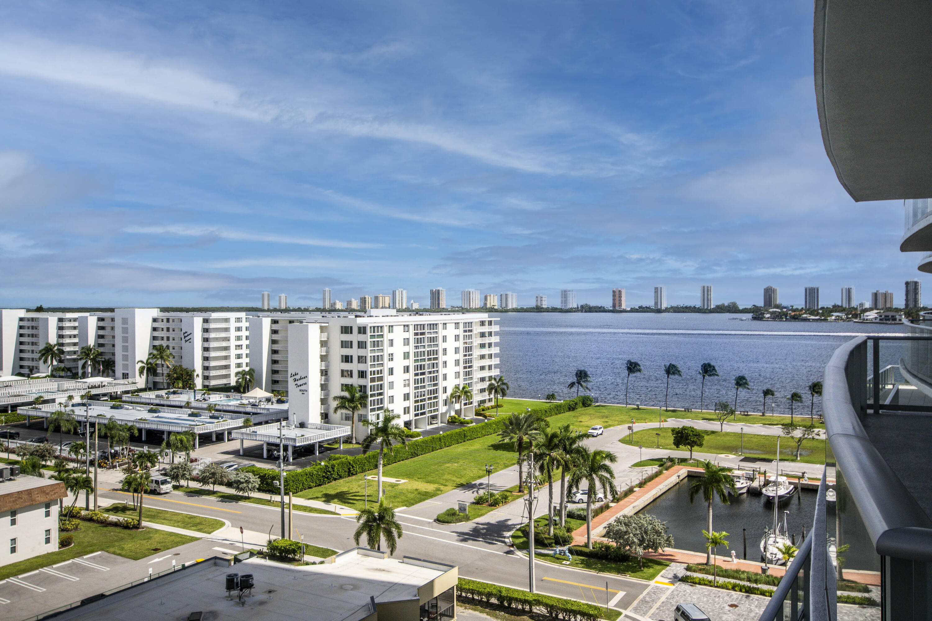 Terrace - Intracoastal View