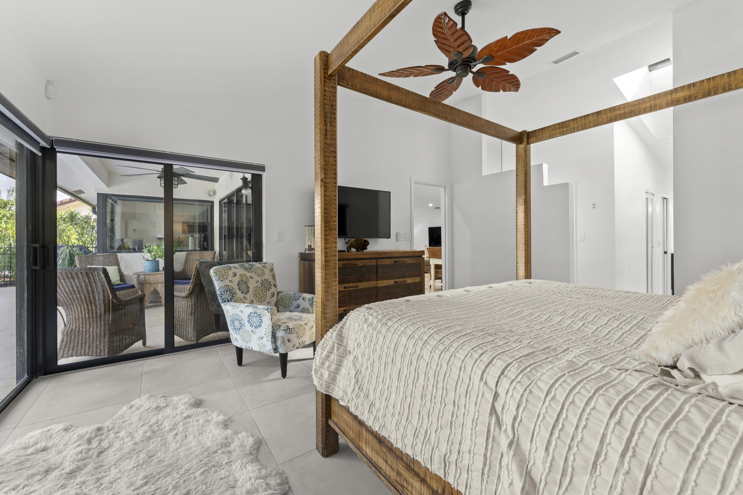 7029_Golf_Pointe_Circle-21