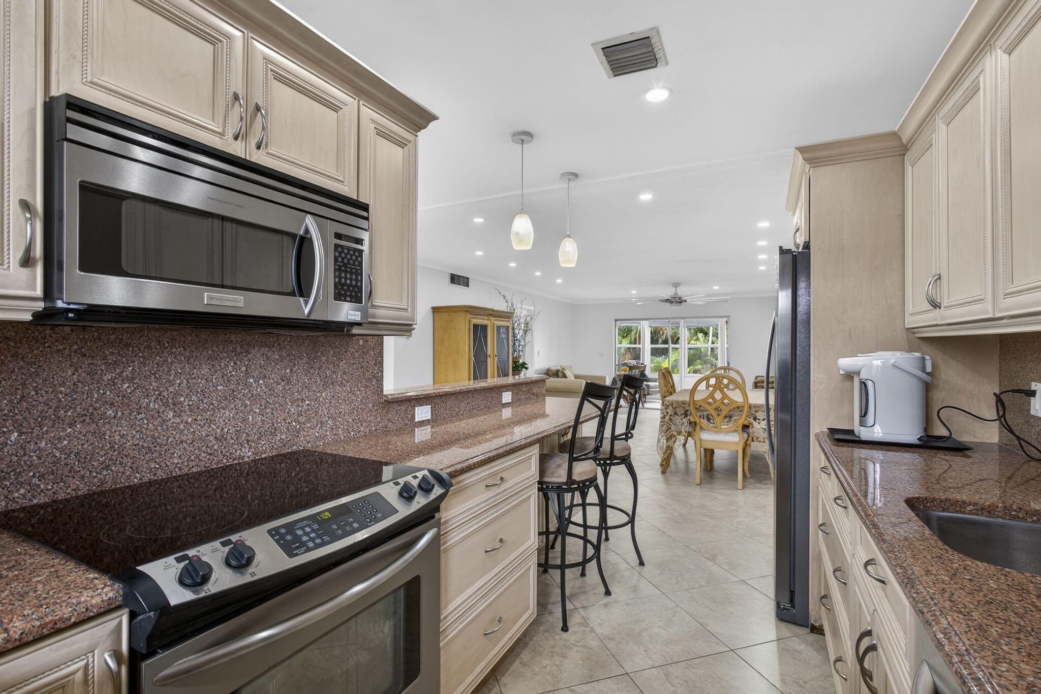 15-web-or-mls-BS1A7256 15-web-or-mls-BS1A7256