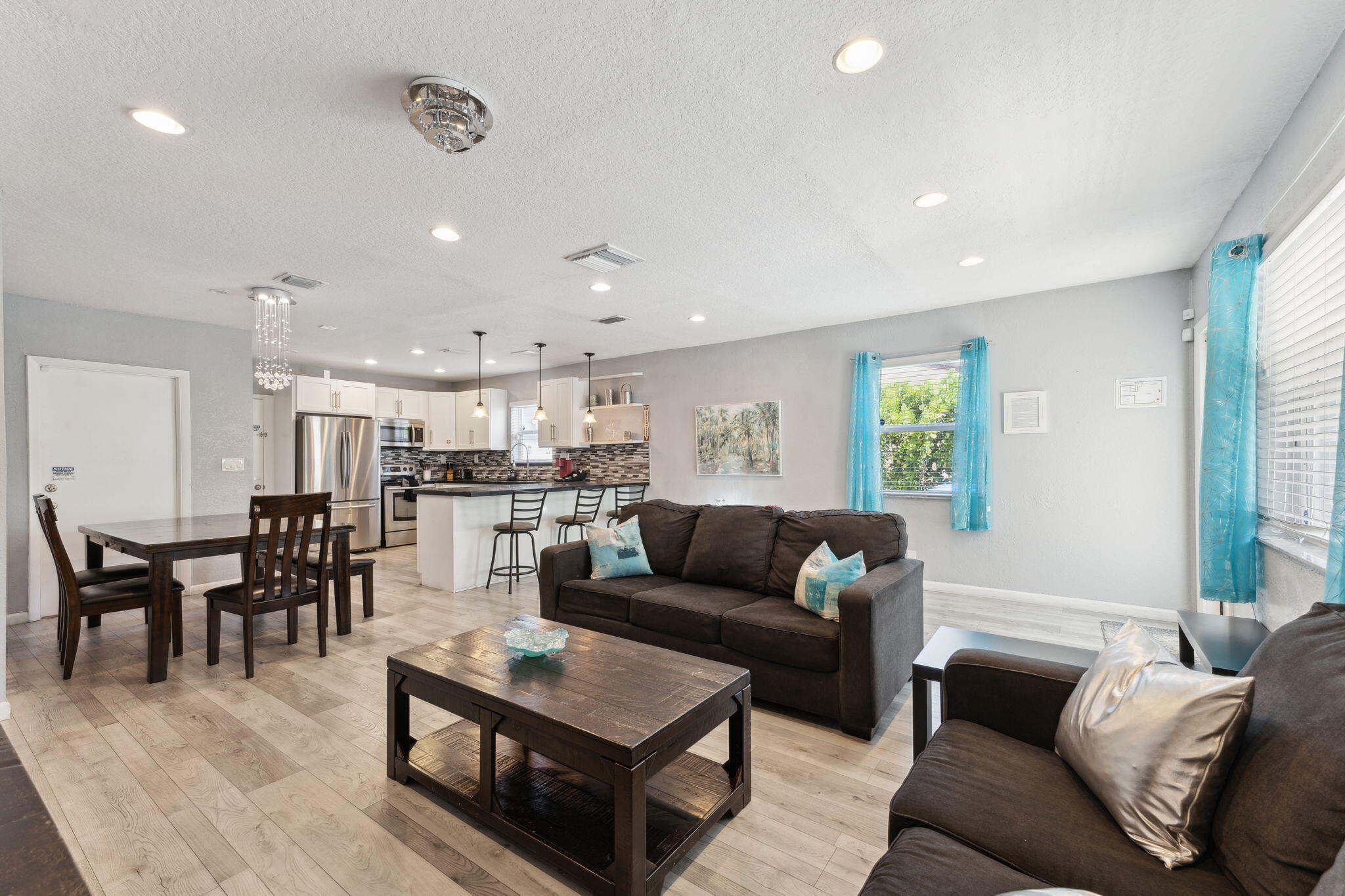 17-web-or-mls-DSC04888 17-web-or-mls-DSC04888