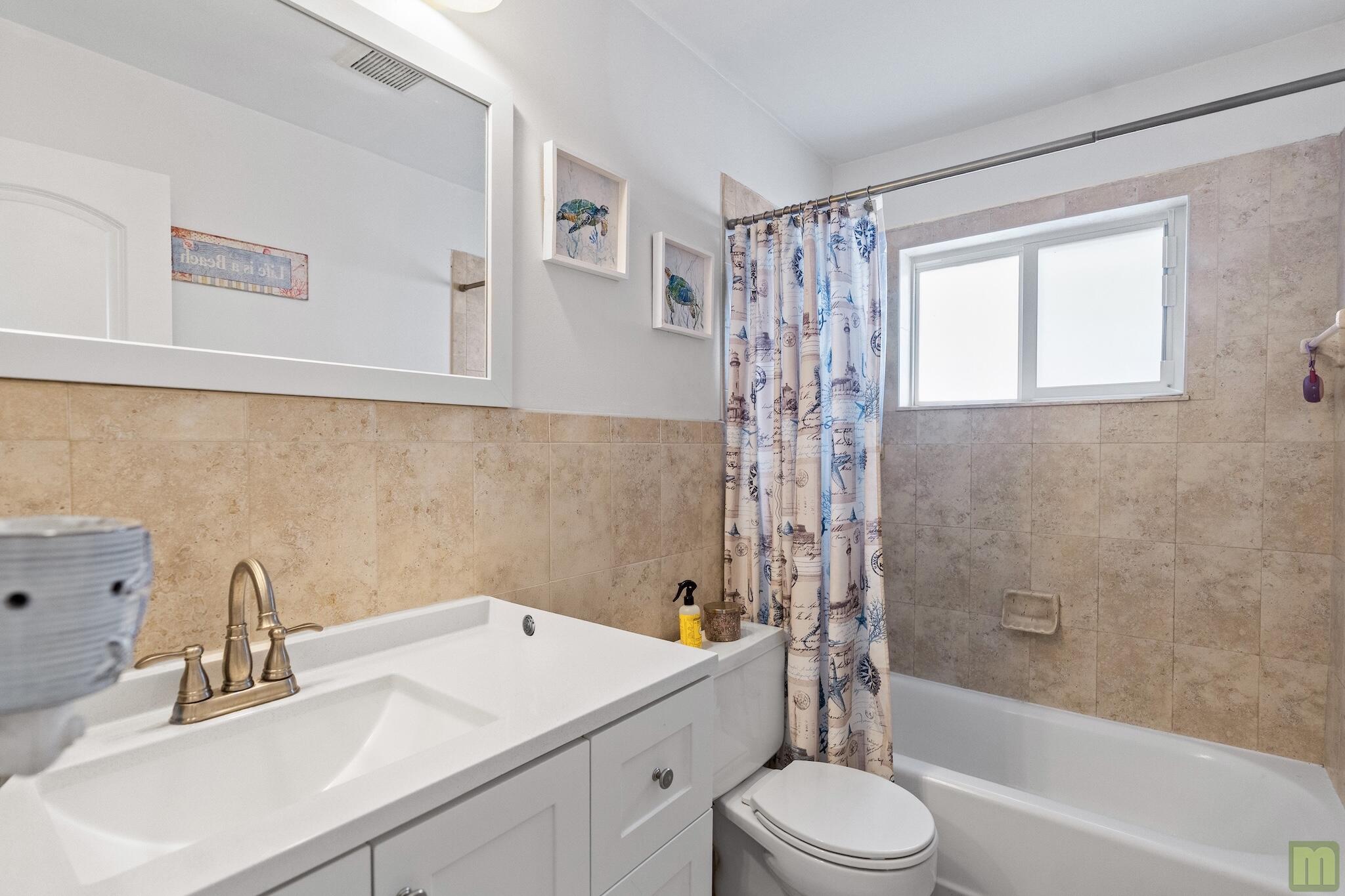 32 bath2