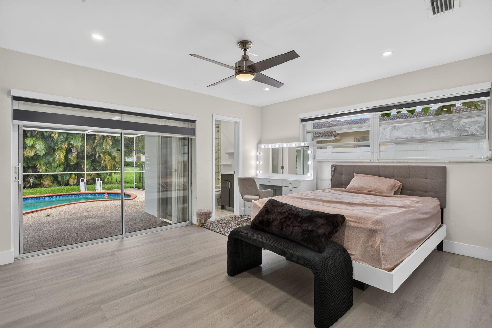 47-web-or-mls-7521-49