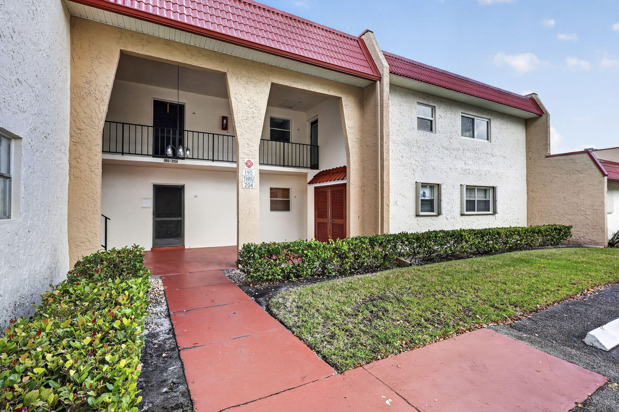 2-web-or-mls-BS1A0237 2-web-or-mls-BS1A0237