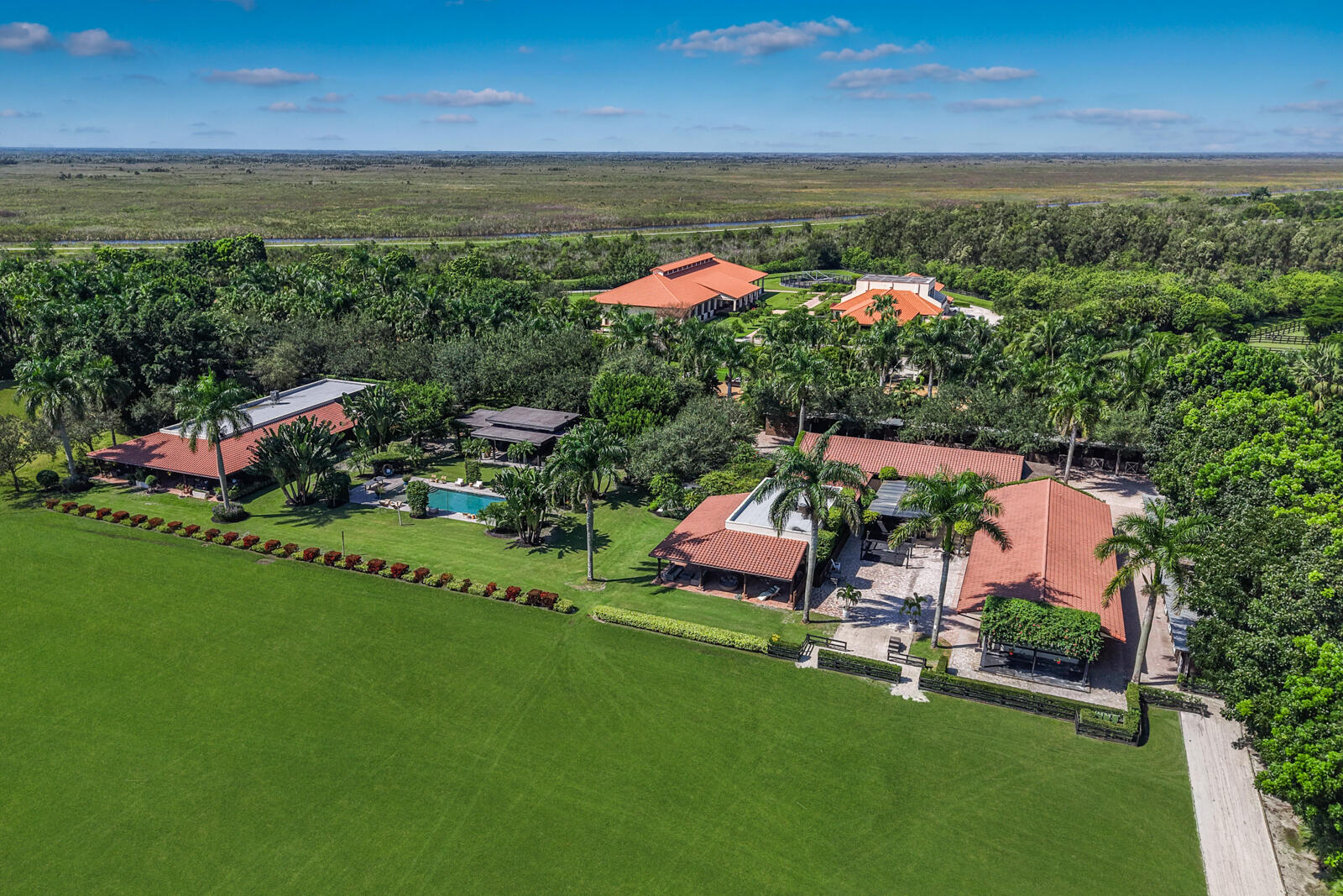 DJI_20261012235146_0705_D-MLS DJI_20261012235146_0705_D-MLS