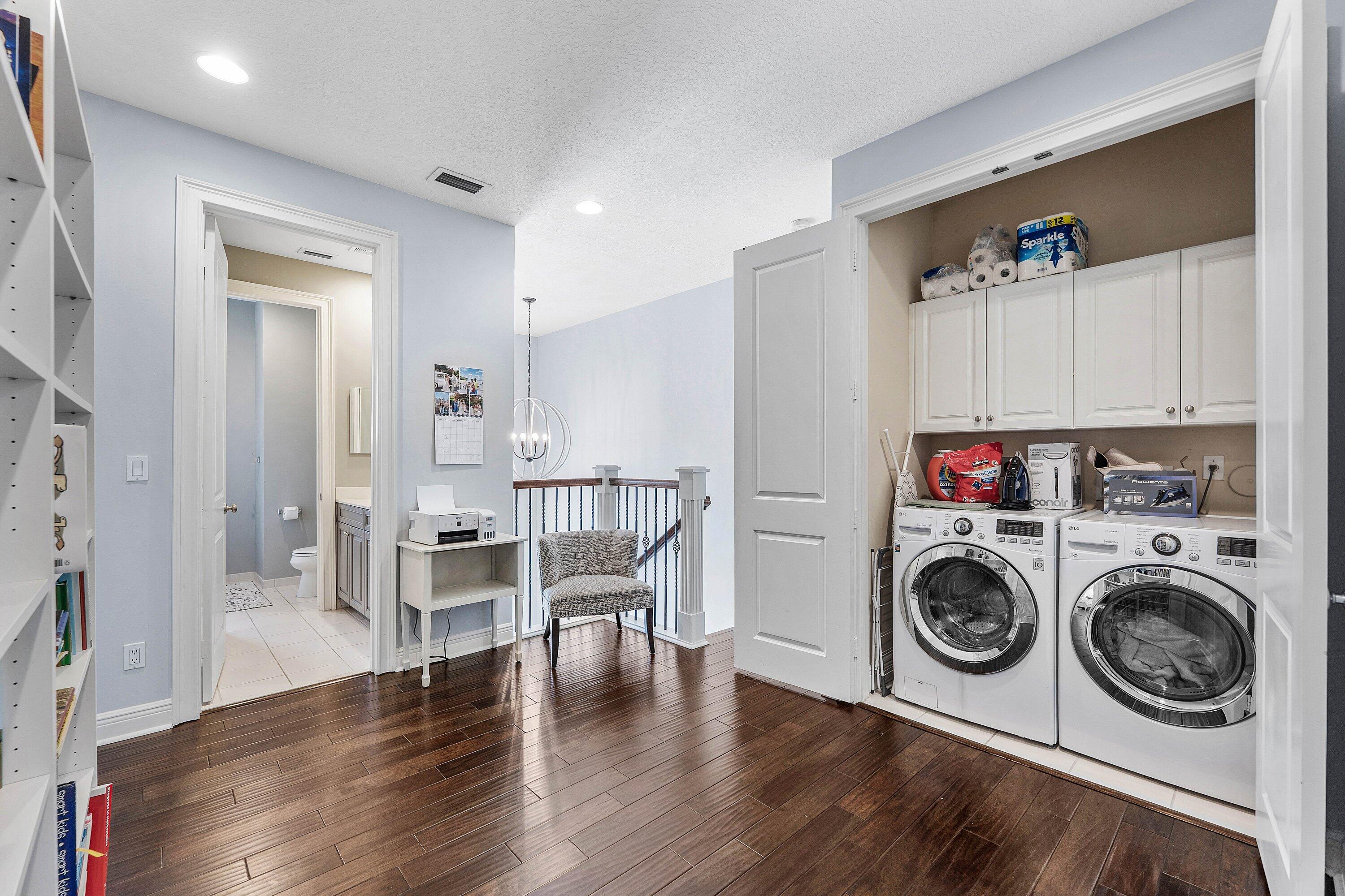 Washer & Dryer on the second floor for convenience