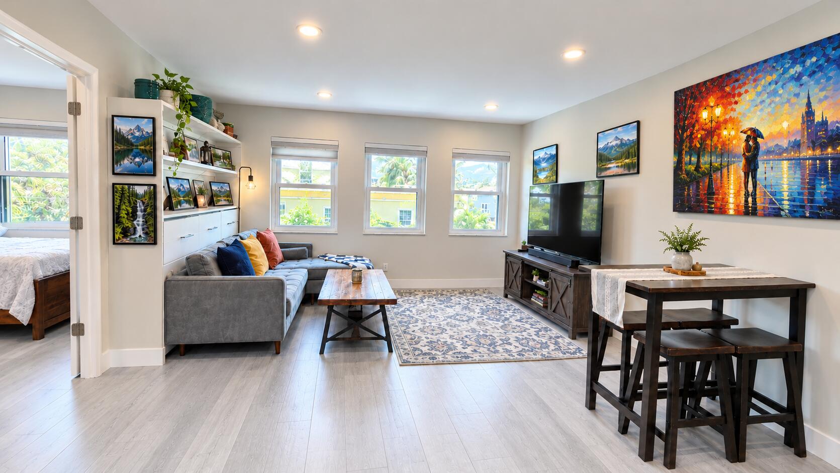 Family room 3