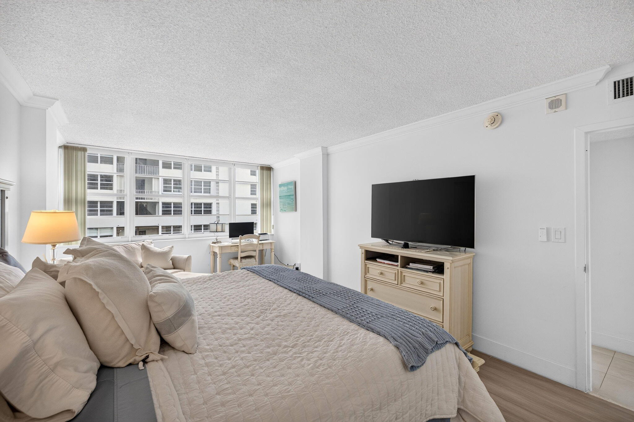 31-web-or-mls-699A5464