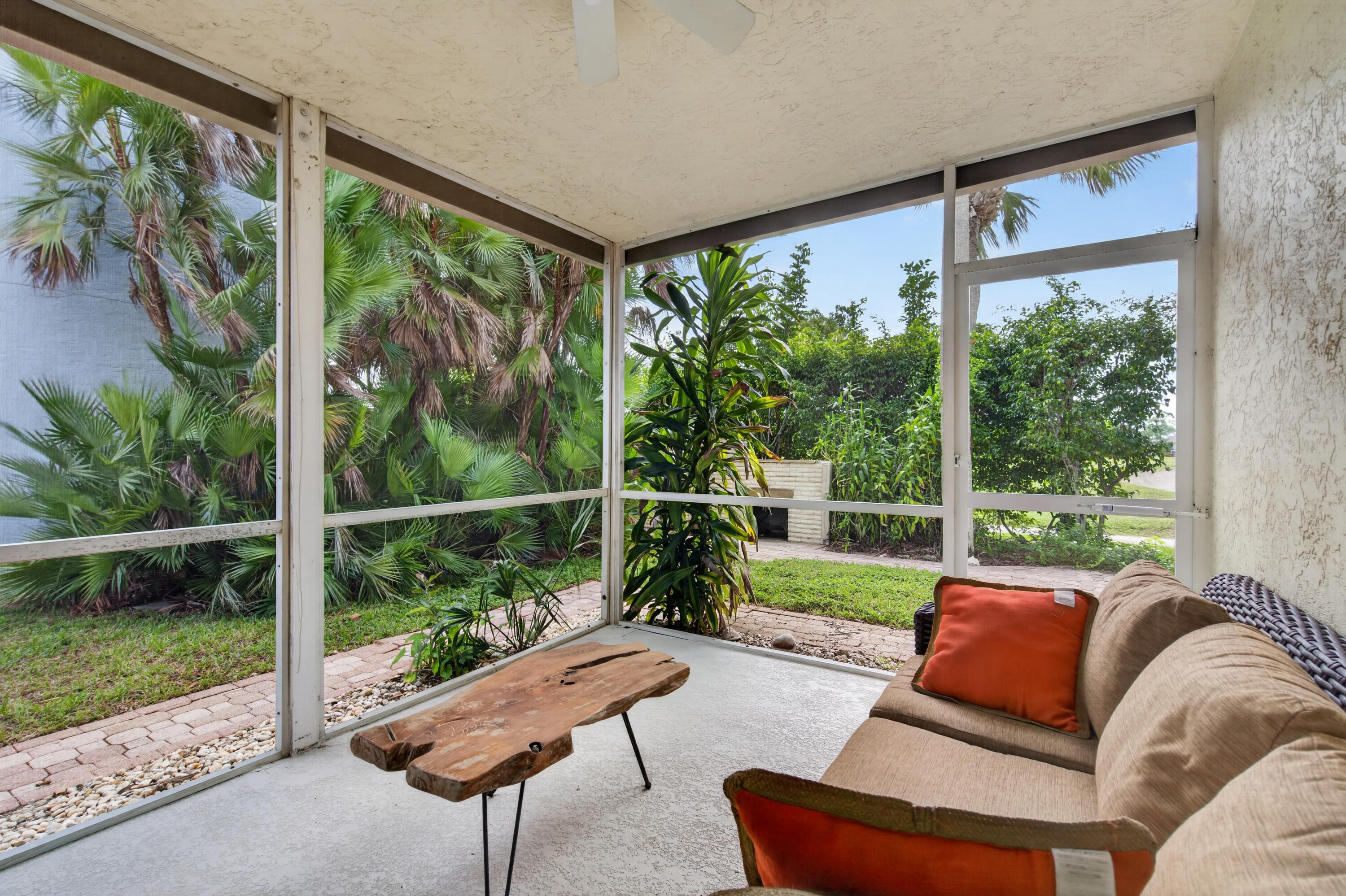 Screened Patio