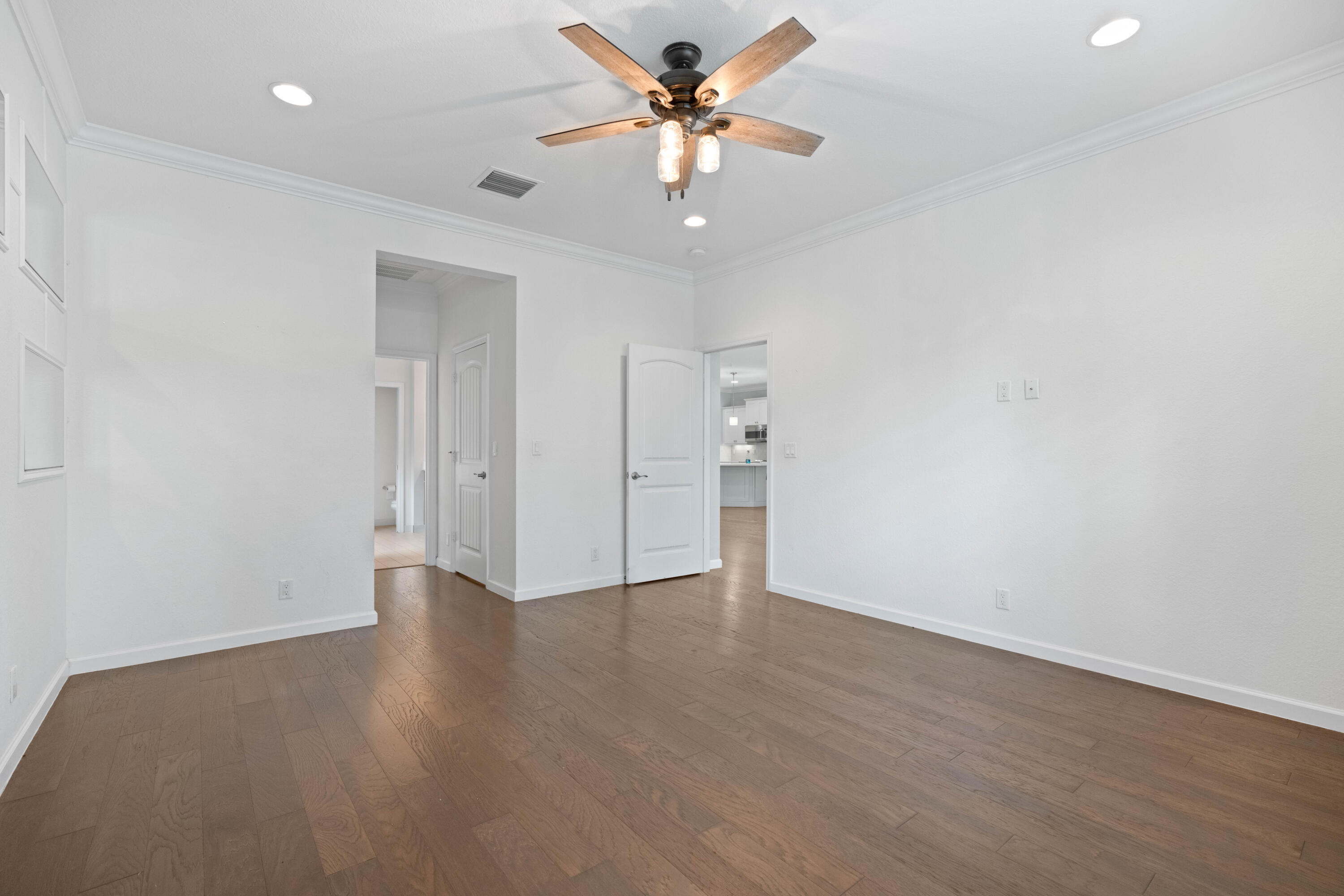 Mstr Bedroom