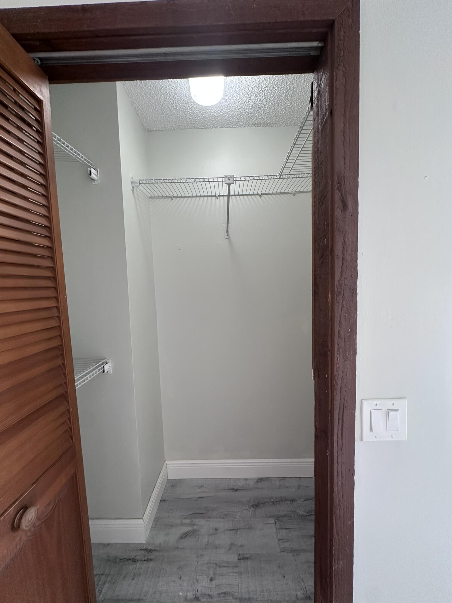 Walk In Closet