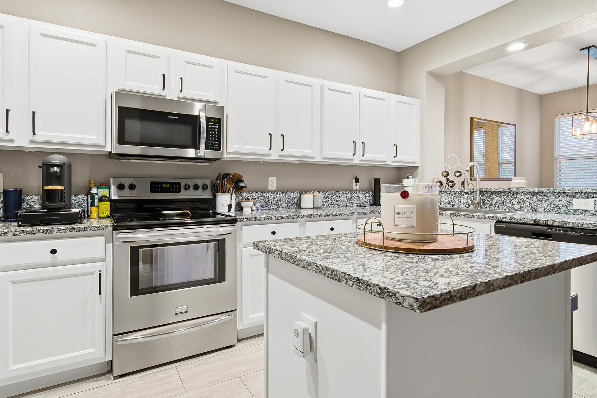 480-AMADOR-LANE-UNIT-4-33401-004