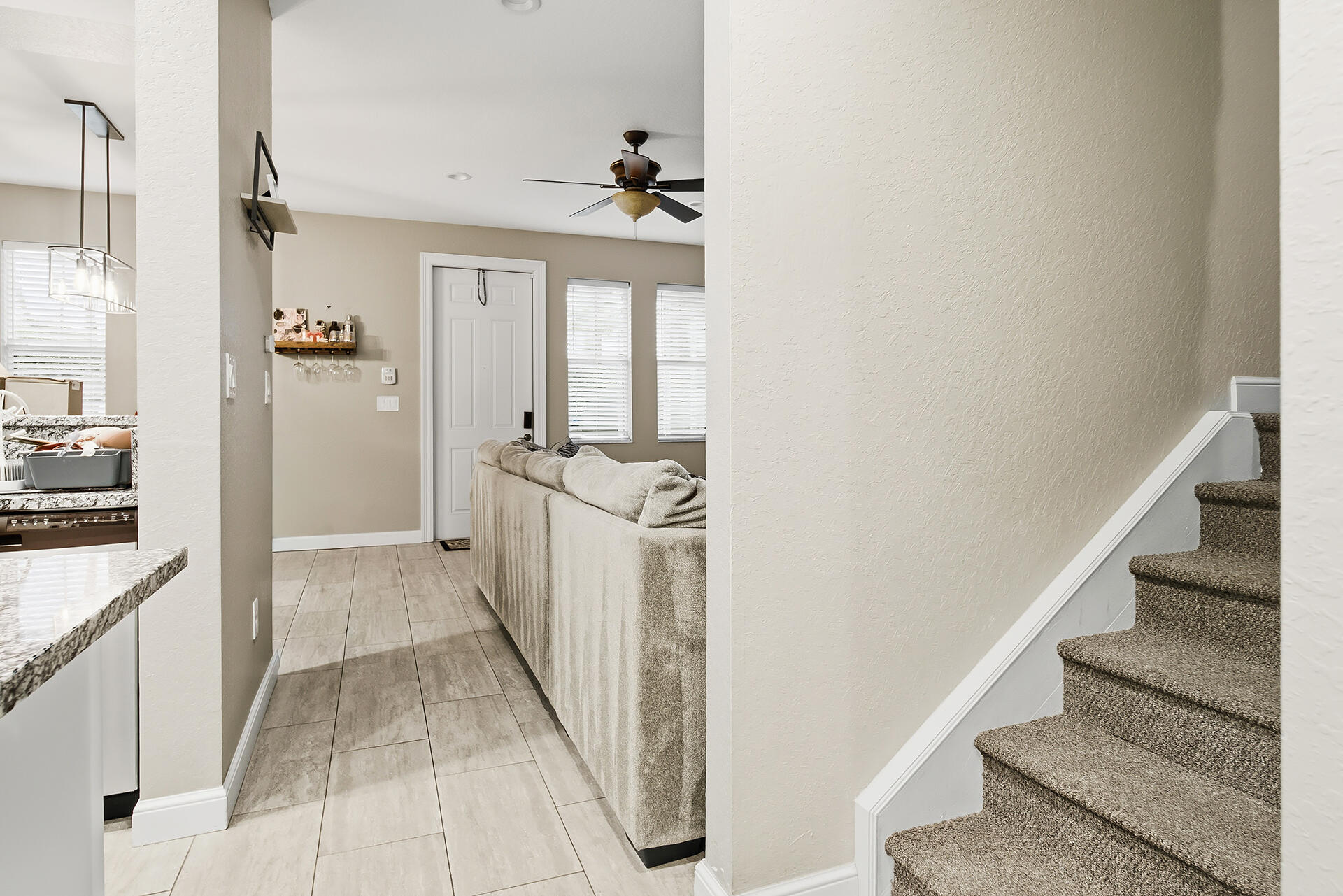 480-AMADOR-LANE-UNIT-4-33401-012