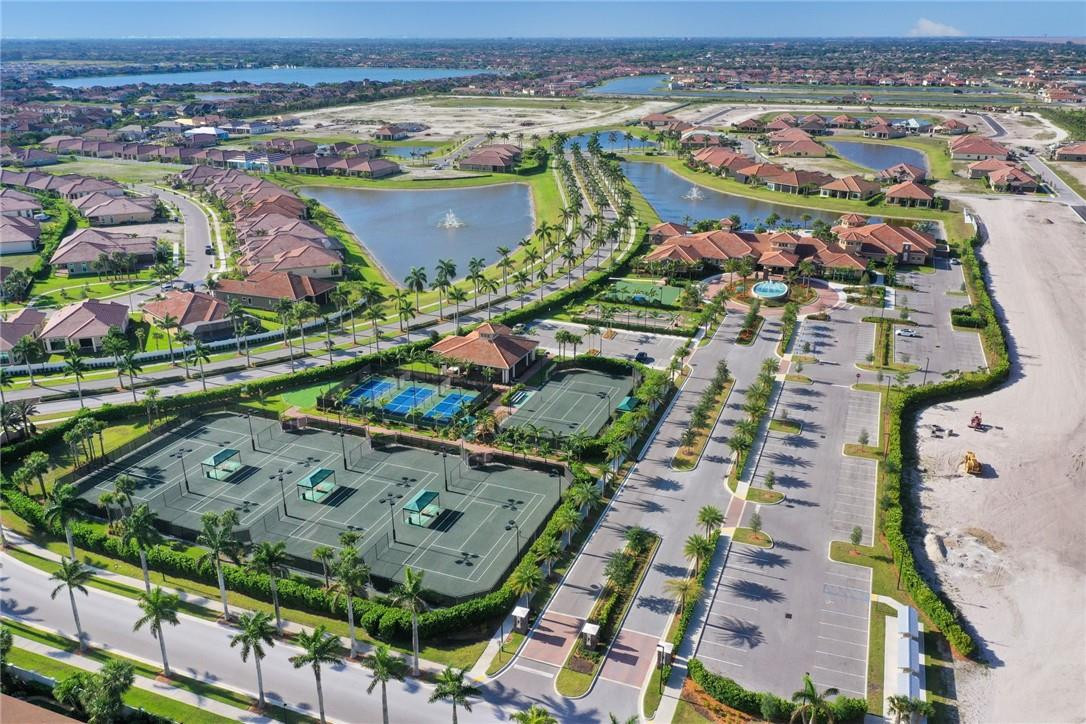 24000 Sqft of amenities