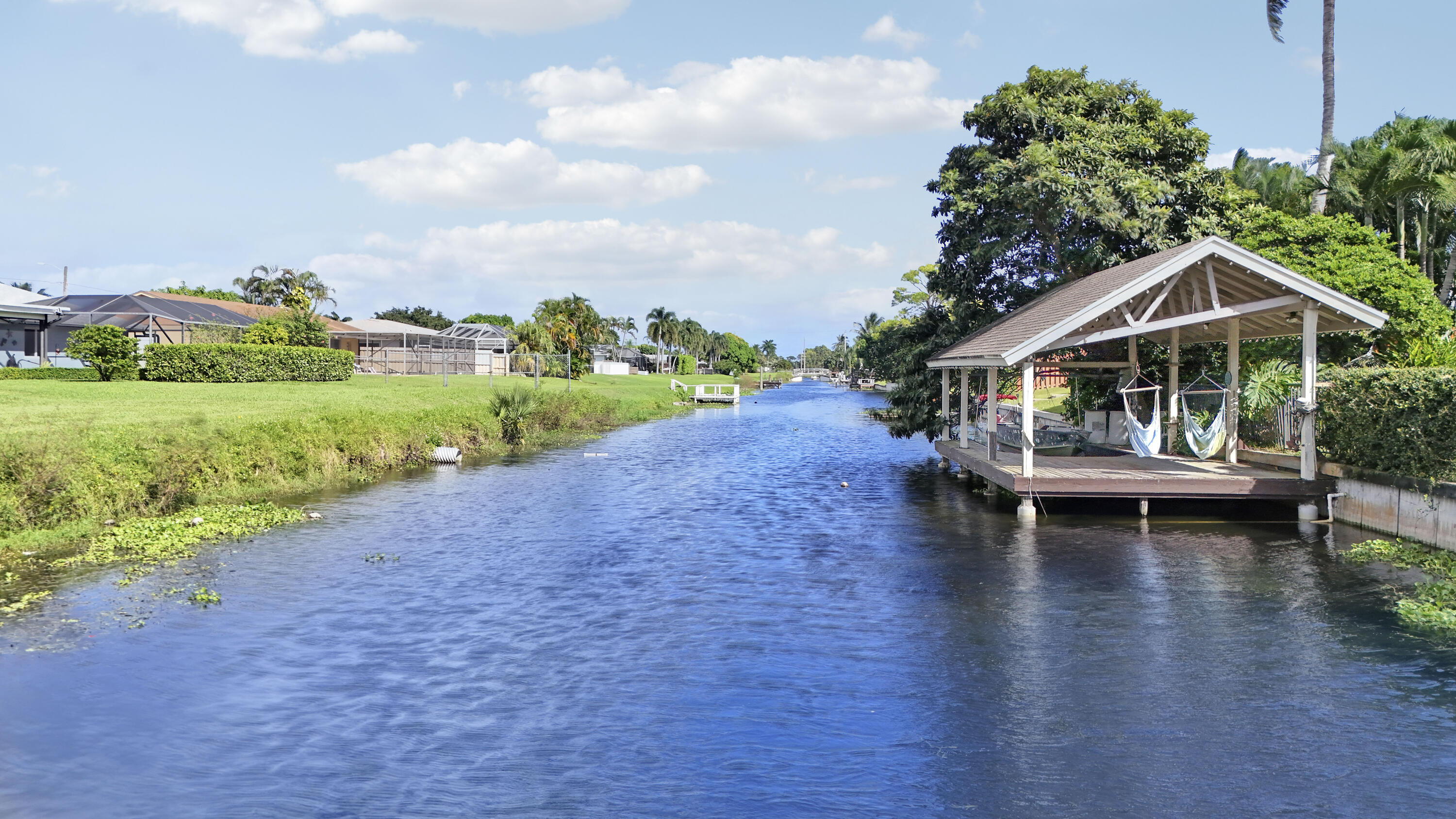 Canal leads to Lake Eden / Lake Ida