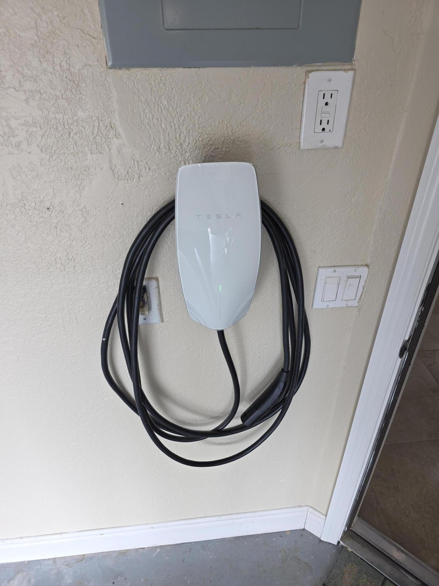 Tesla Charger