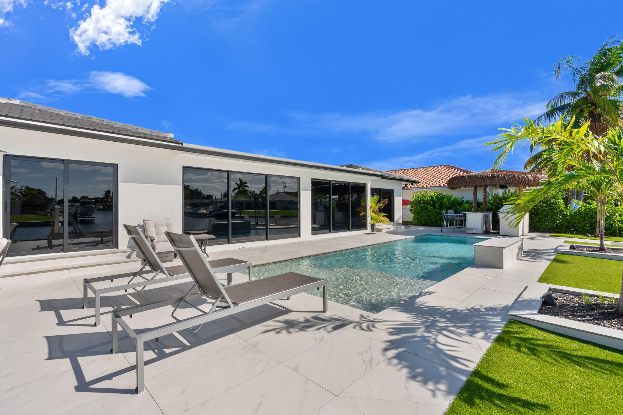 43-web-or-mls-5641 Bayview Dr, Fort Laud
