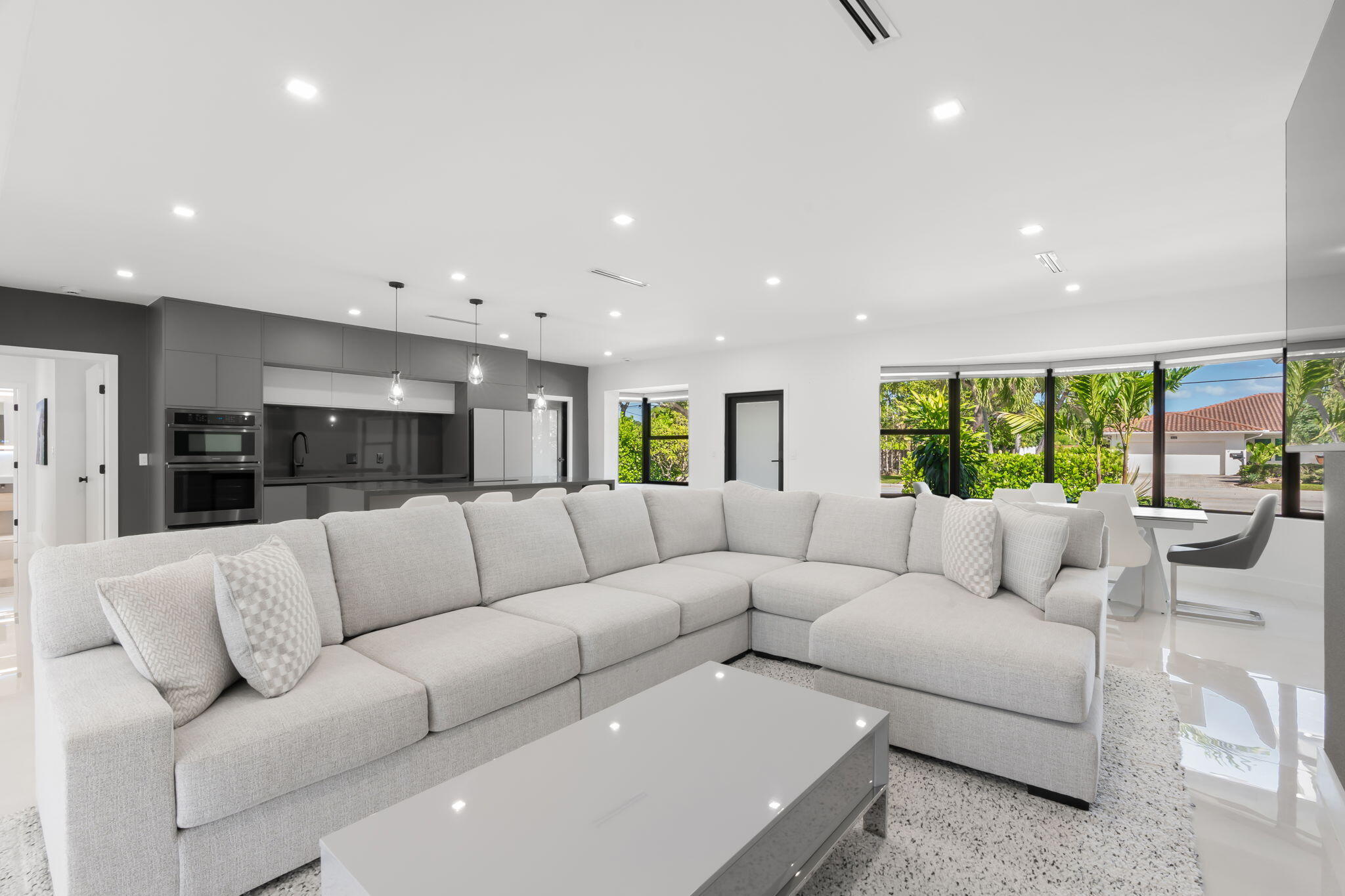 31-web-or-mls-5641 Bayview Dr, Fort Laud
