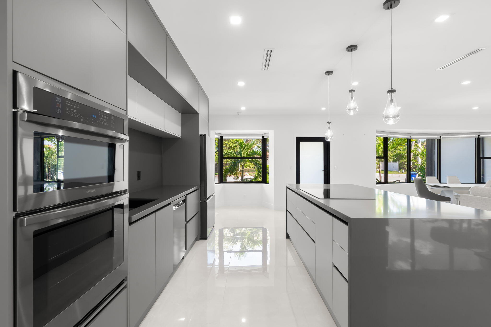 30-web-or-mls-5641 Bayview Dr, Fort Laud