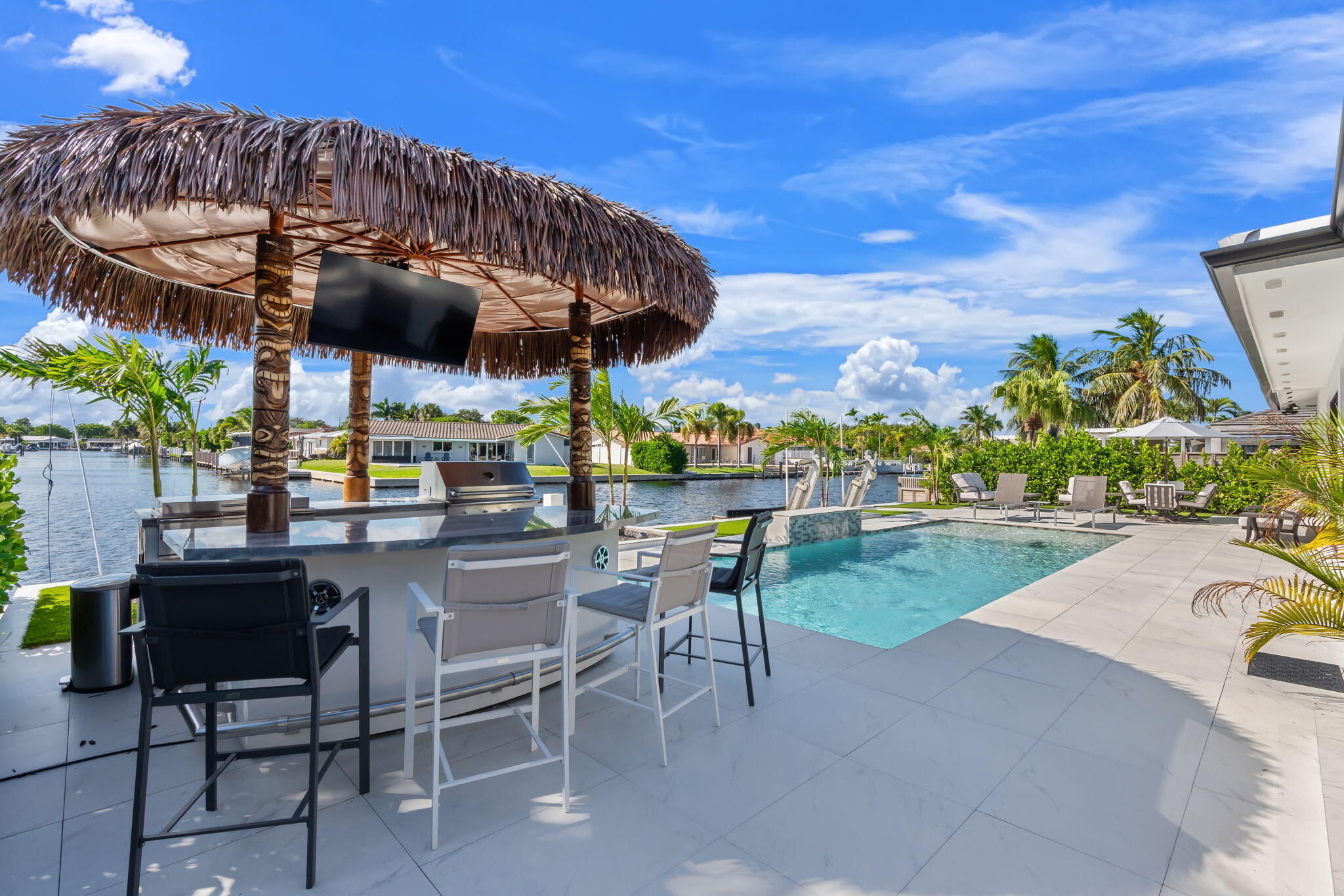36-web-or-mls-5641 Bayview Dr, Fort Laud